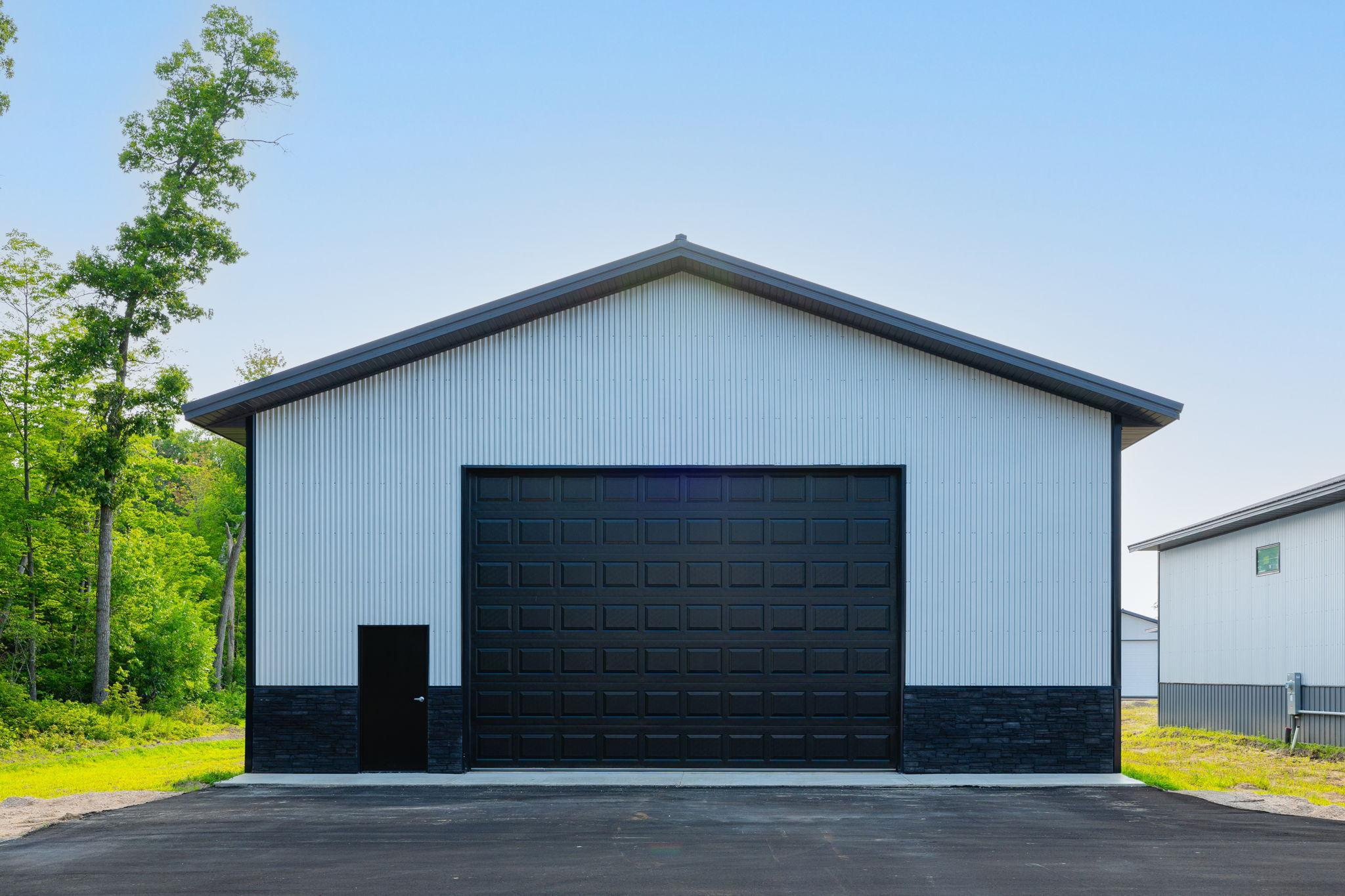 Lakehome 7089113
