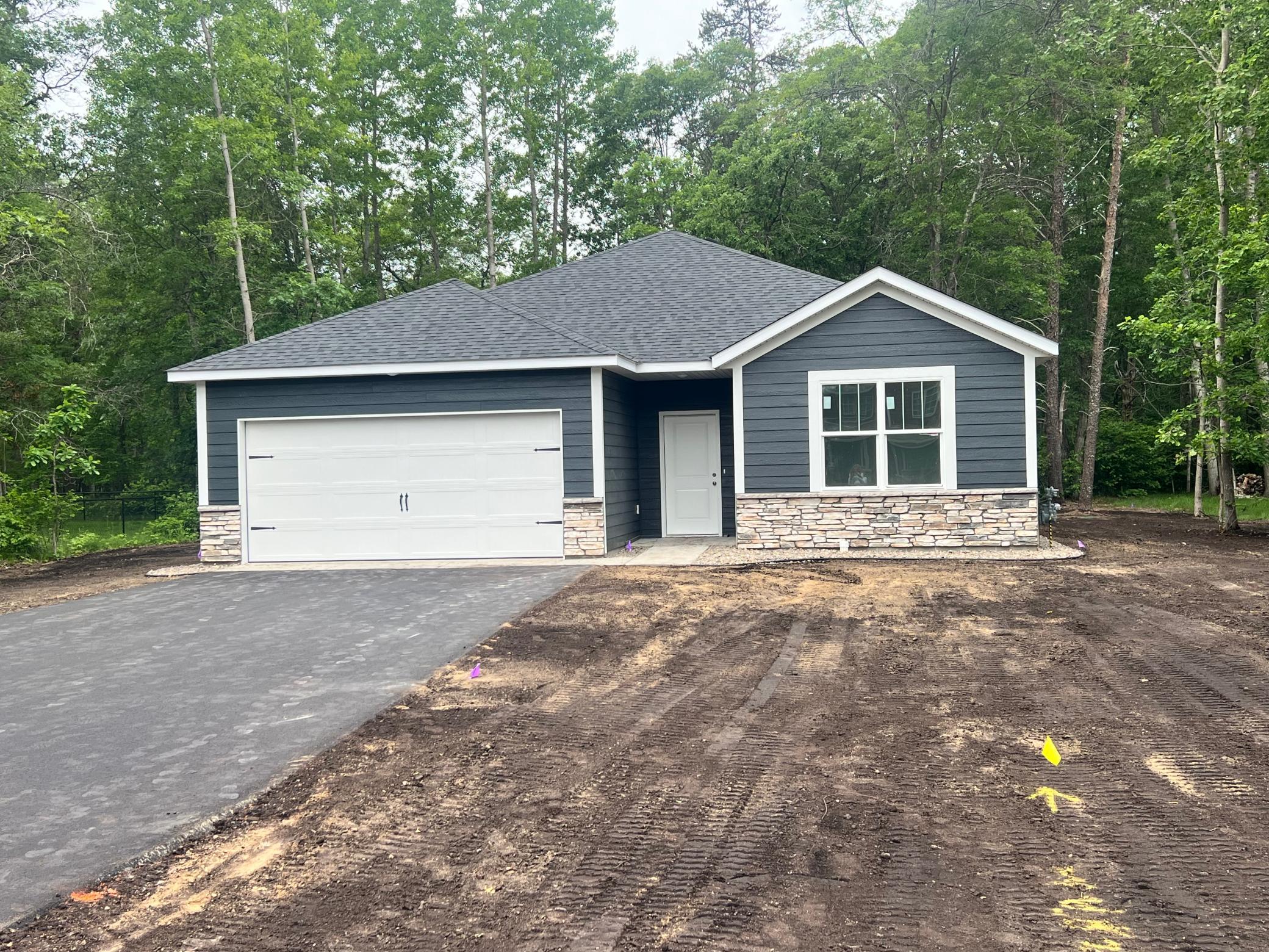 Residential 7089786
