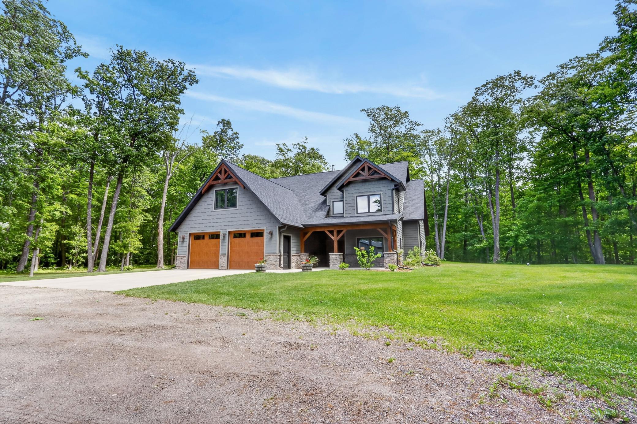 Residential 7089794