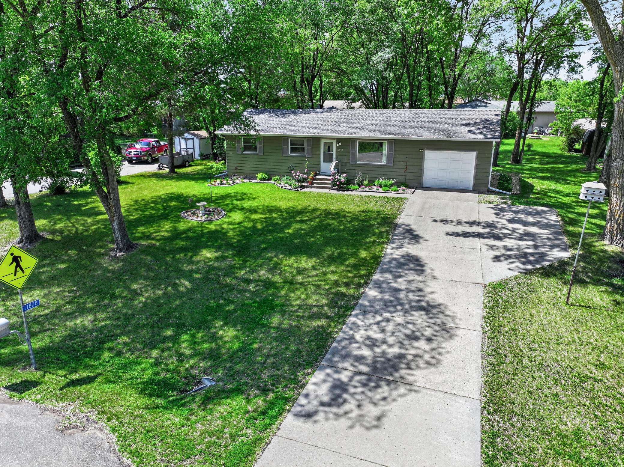 Residential 7090801