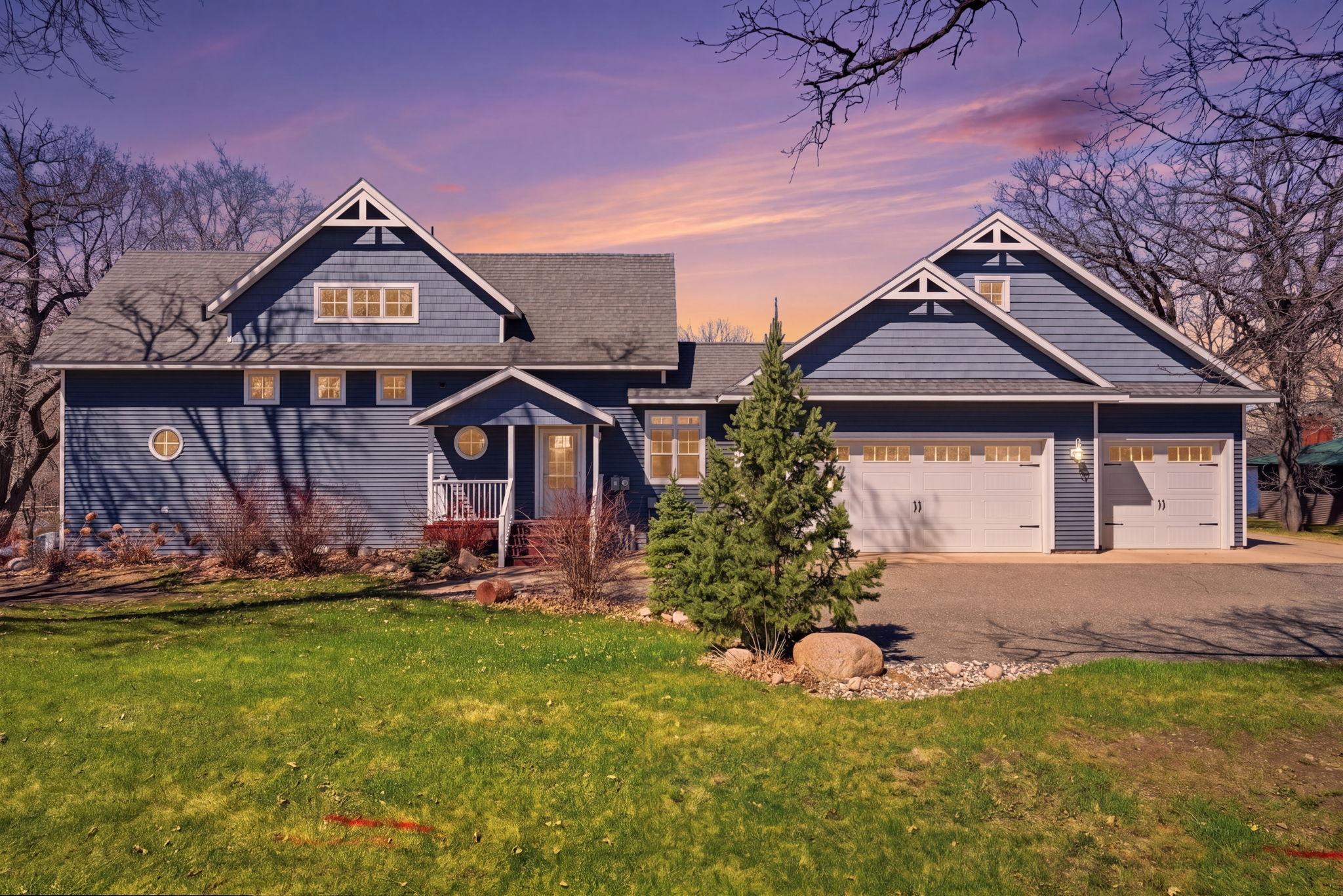 Lakehome 7090810