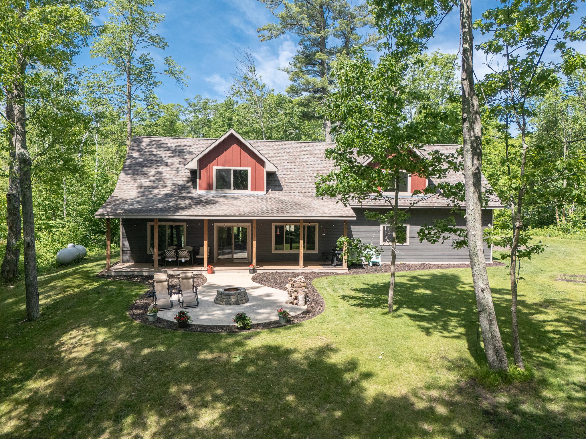 Lakehome 7091155