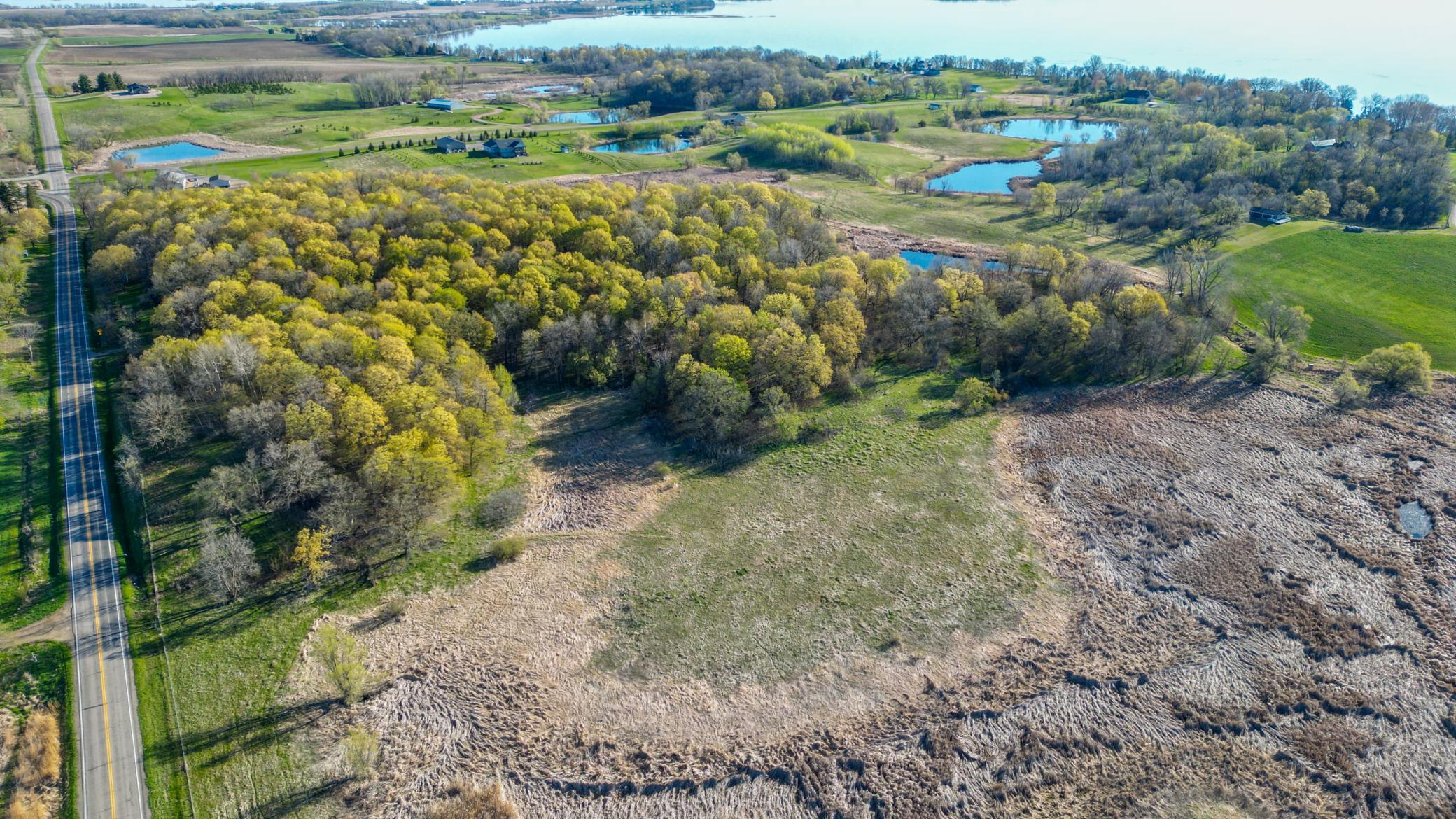 Land 7091642