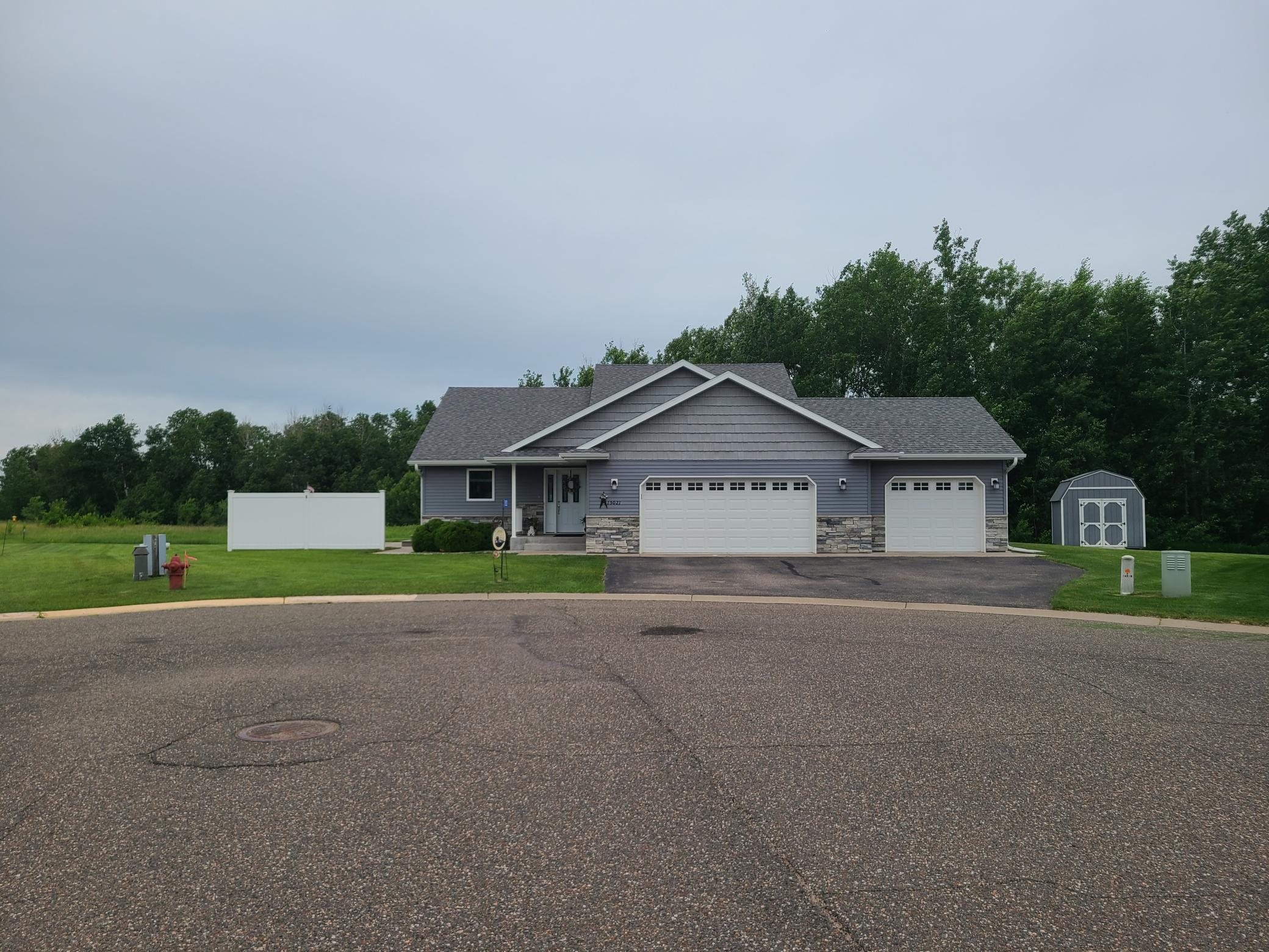 Residential 7092030
