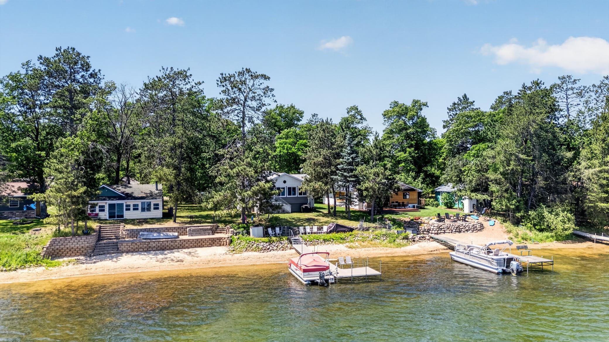 Lakehome 7092715