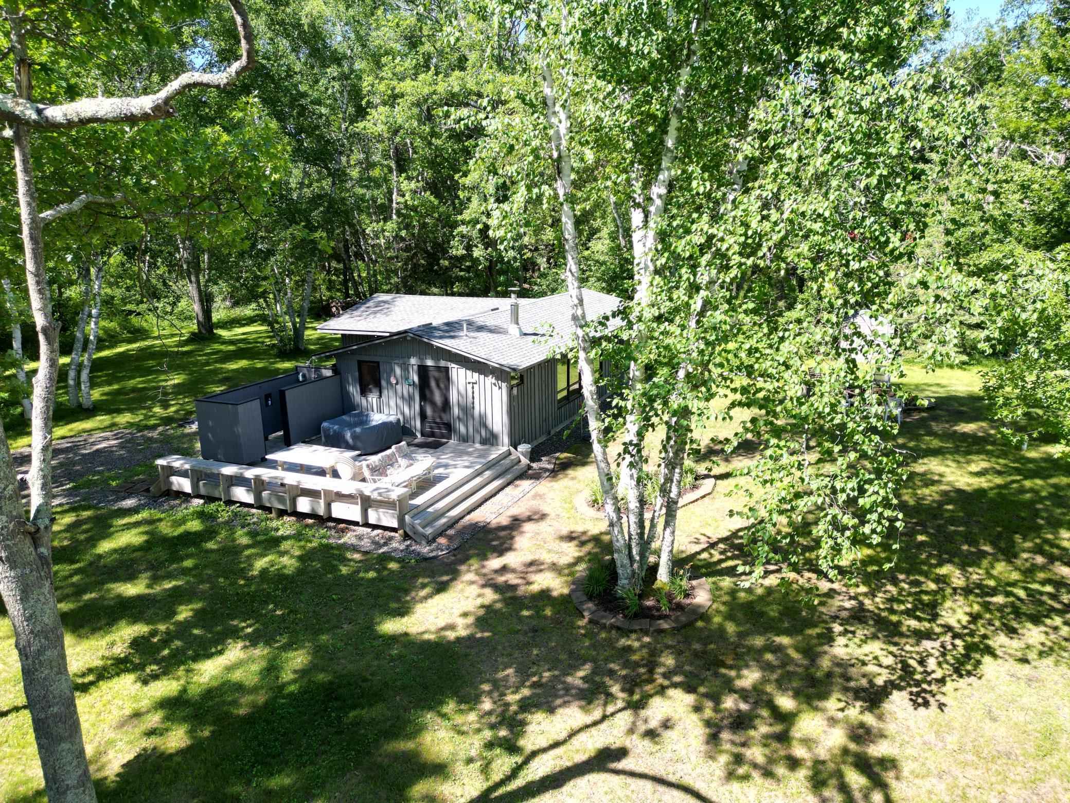 Lakehome 7092769