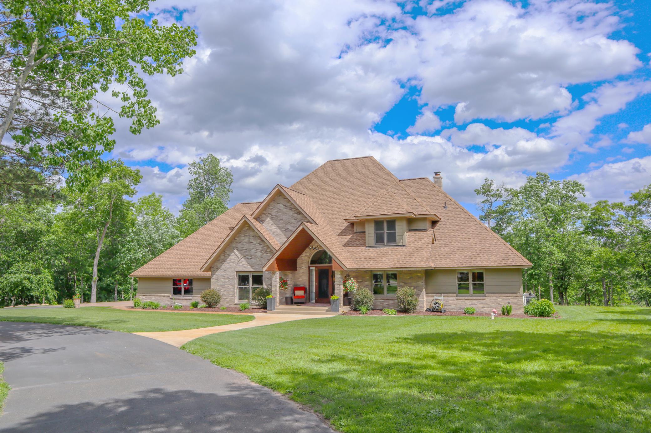 Lakehome 7093930