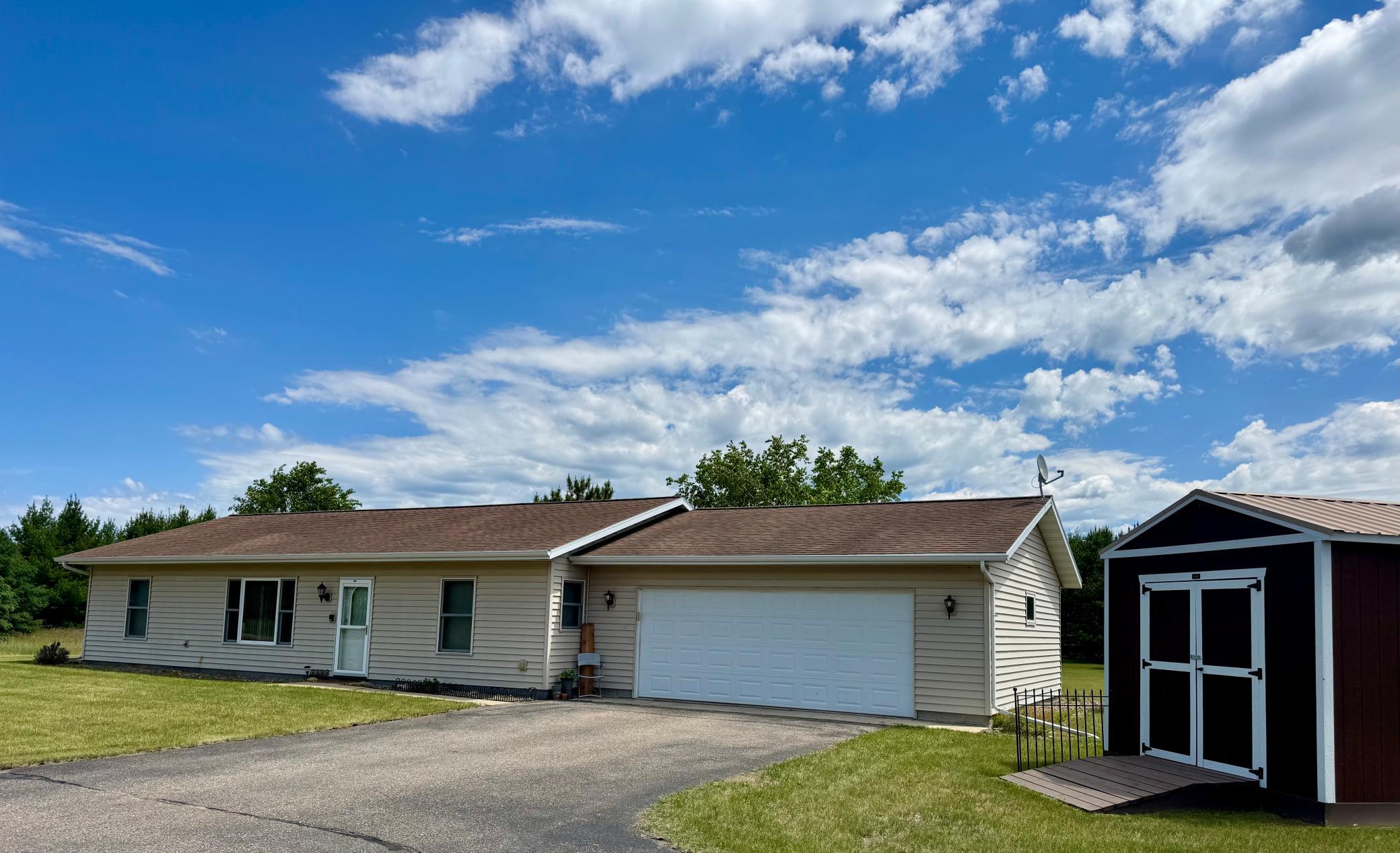 Residential 7094431