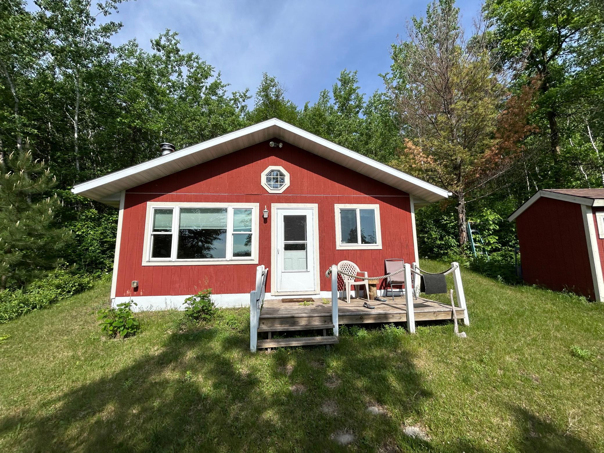 Lakehome 7095379