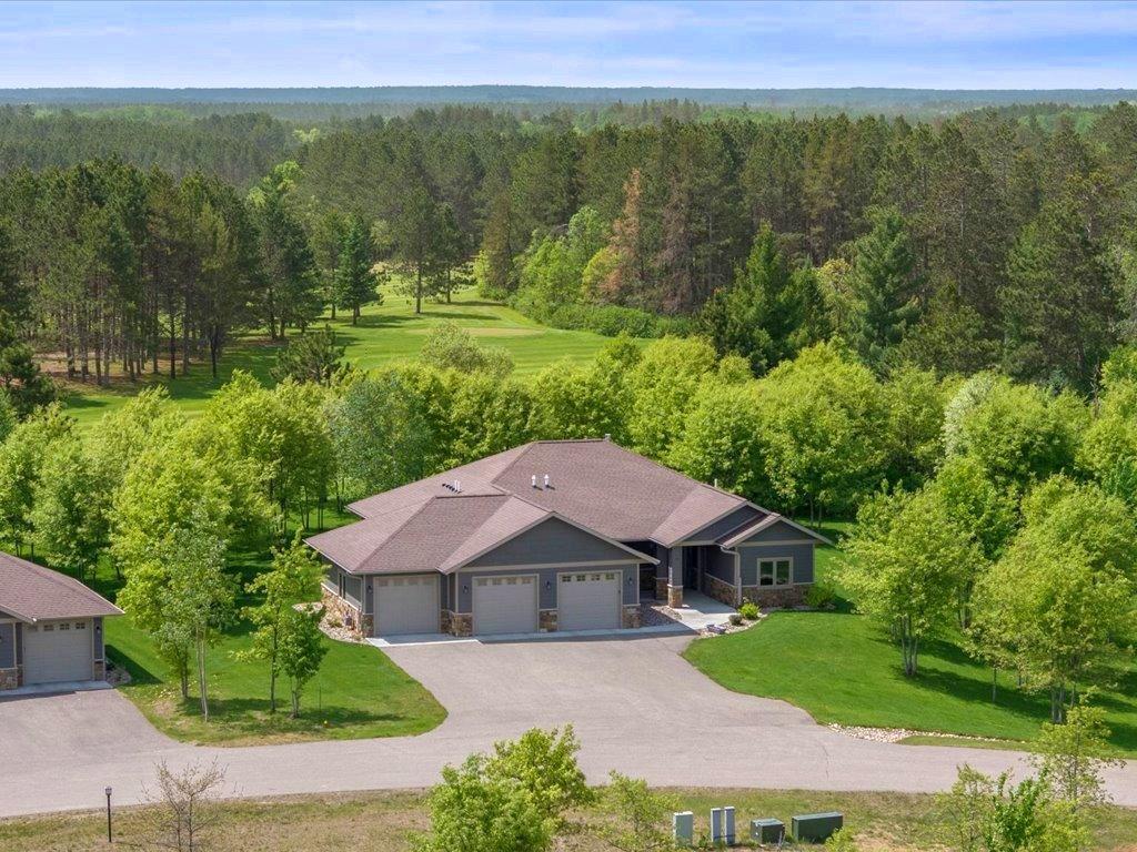 Residential 7095431