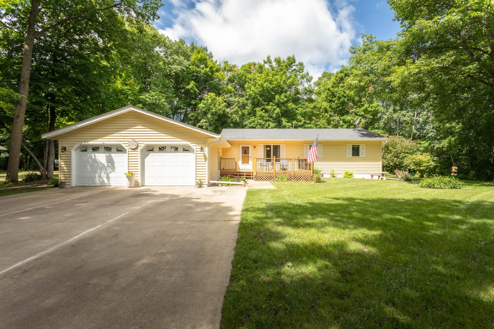 Residential 7095649
