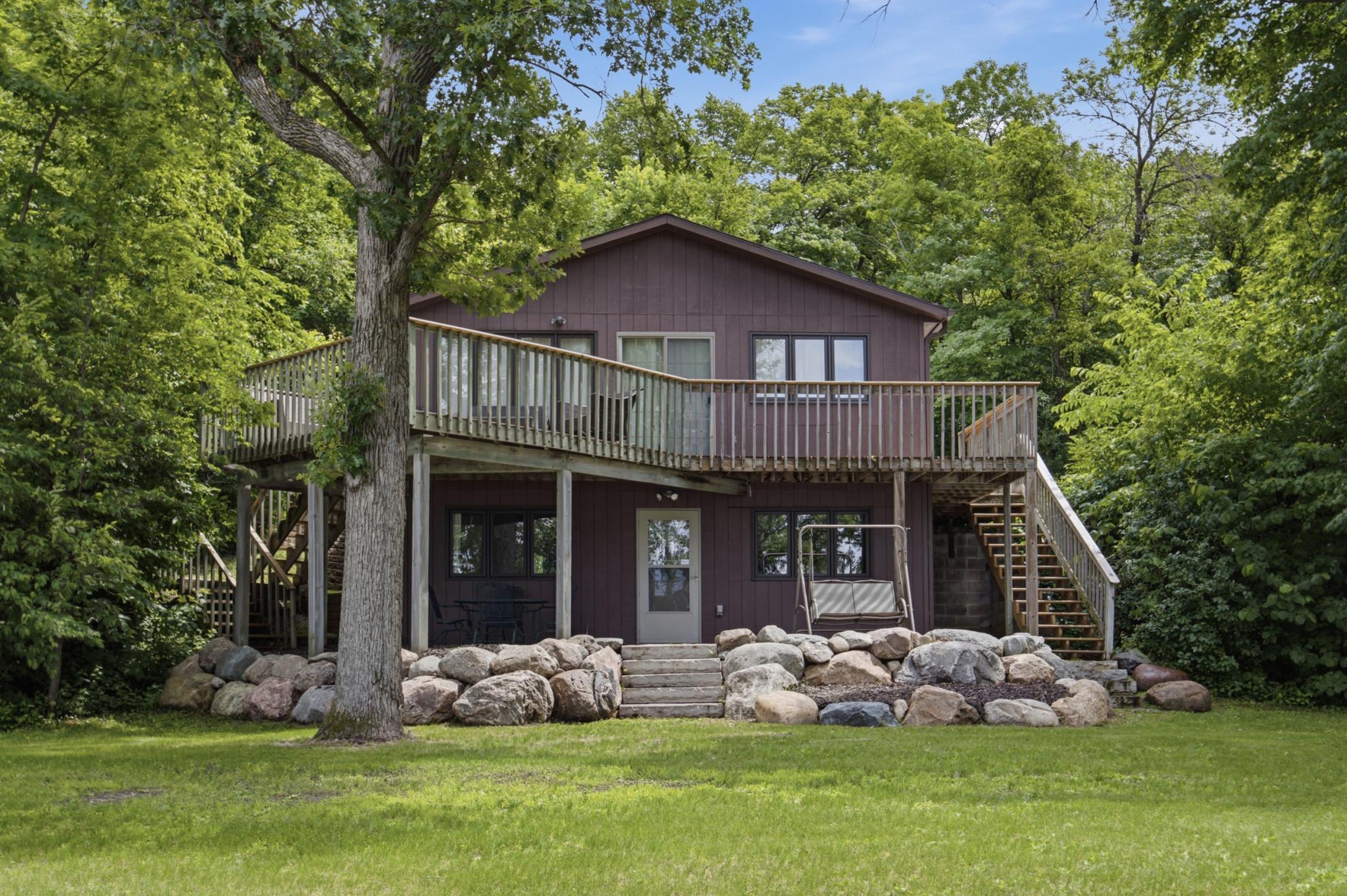 Lakehome 7097443