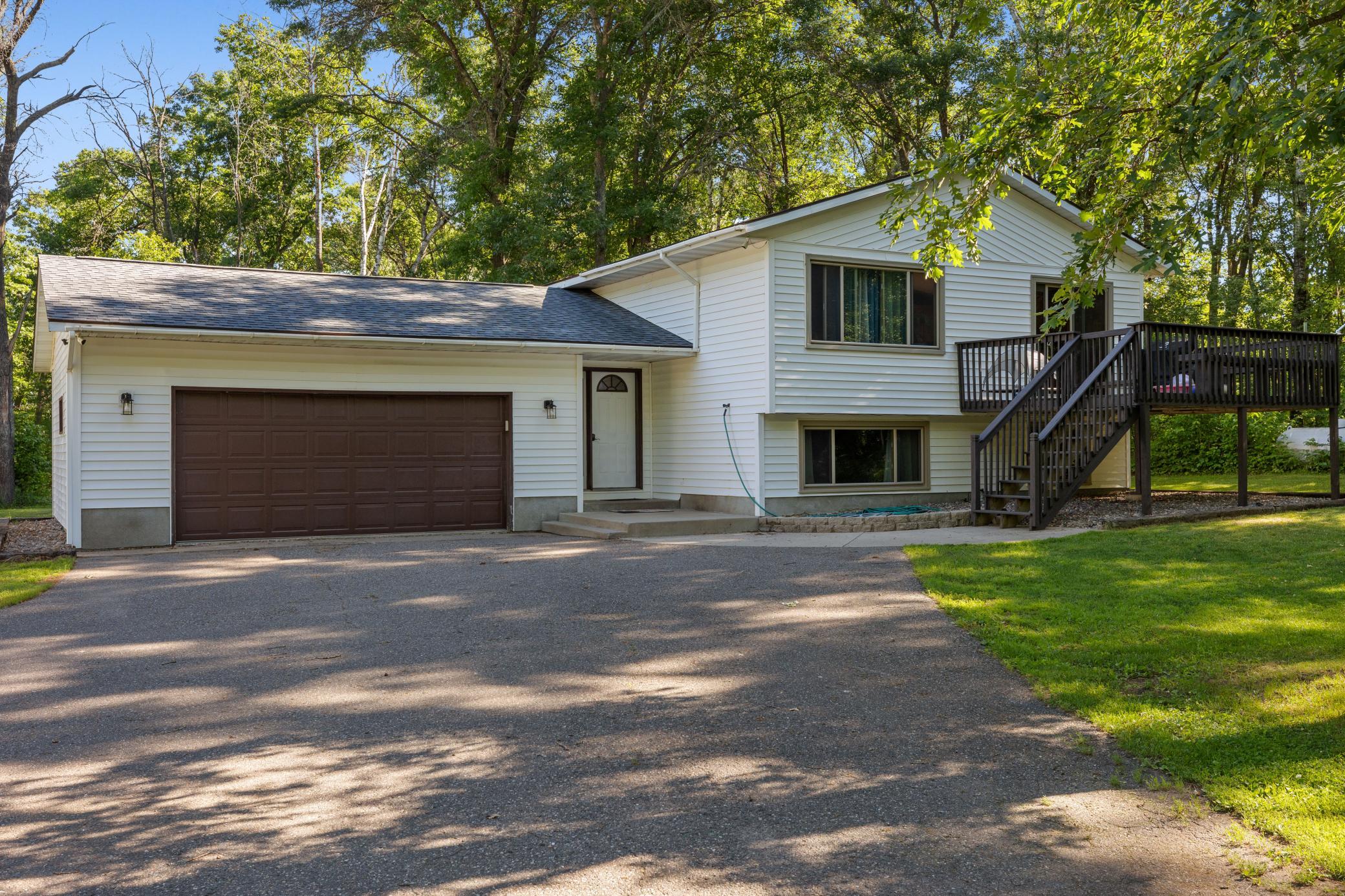 Residential 7098415