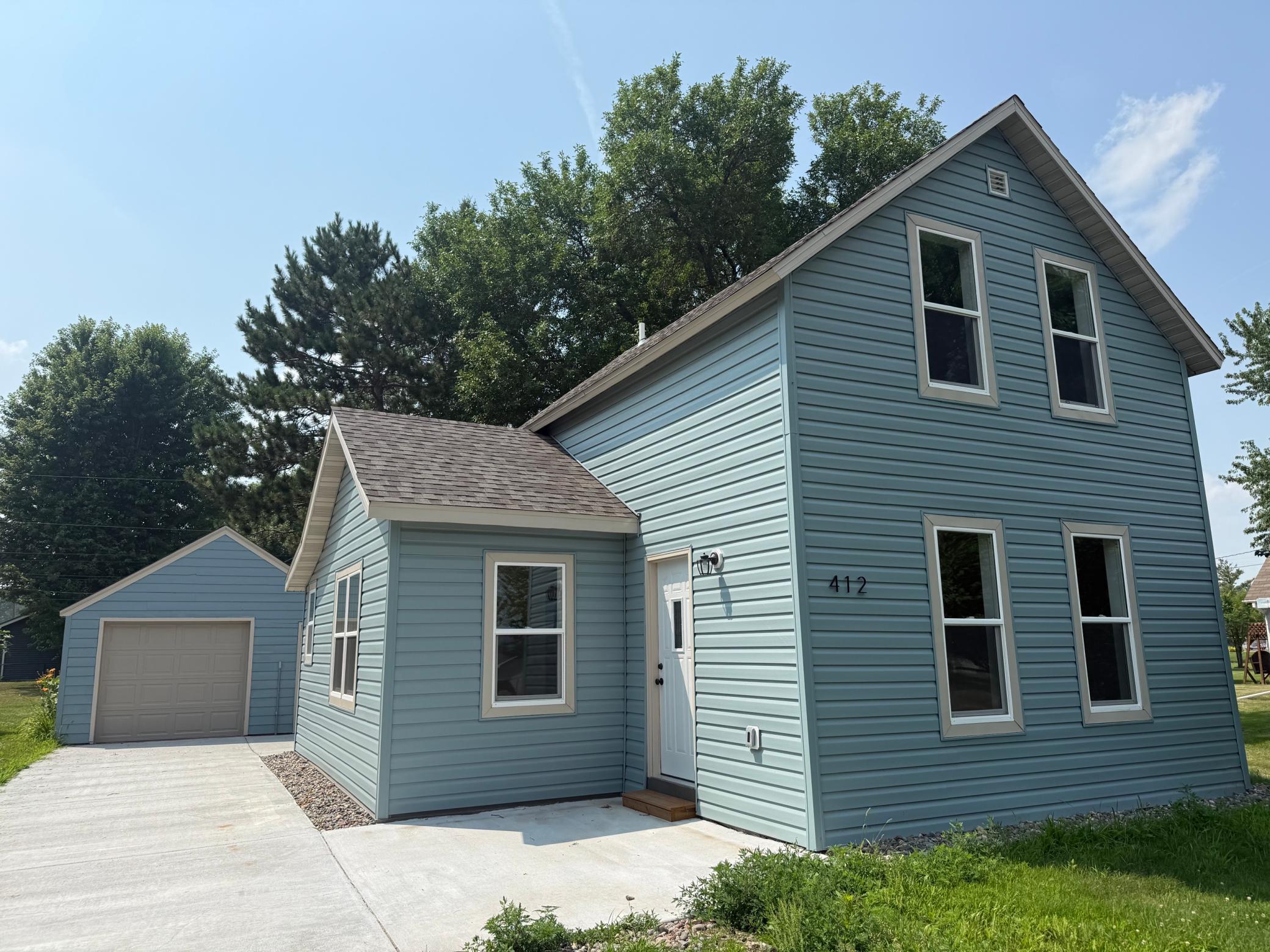 Residential 7098530