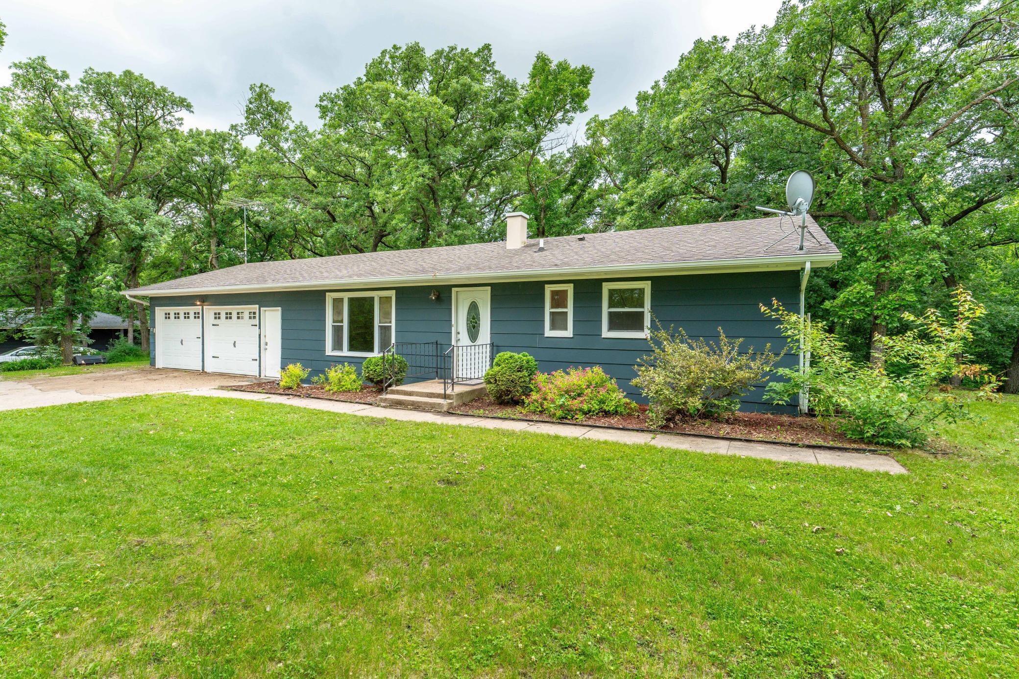 Lakehome 7099101