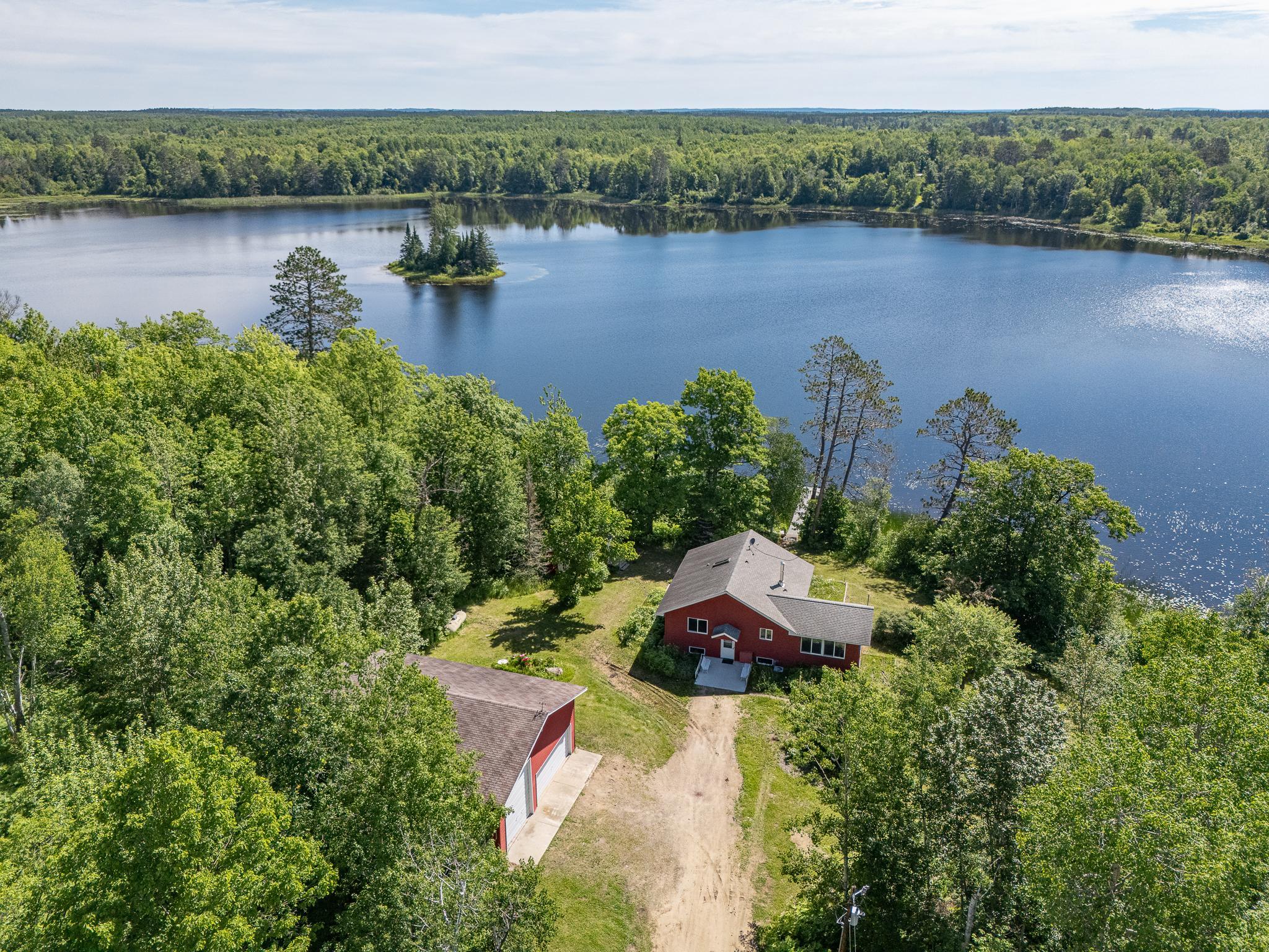 Lakehome 7099173