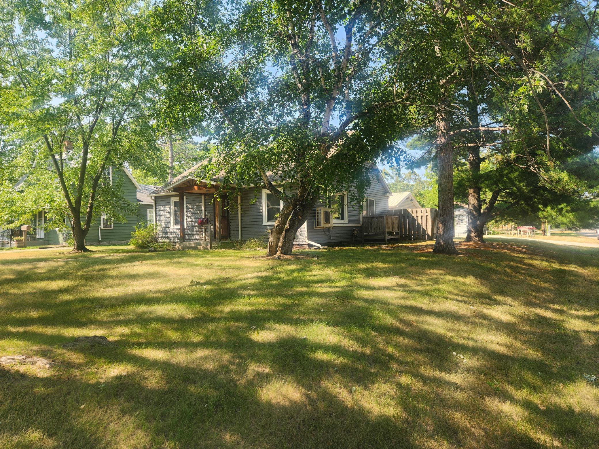 Residential 7102487