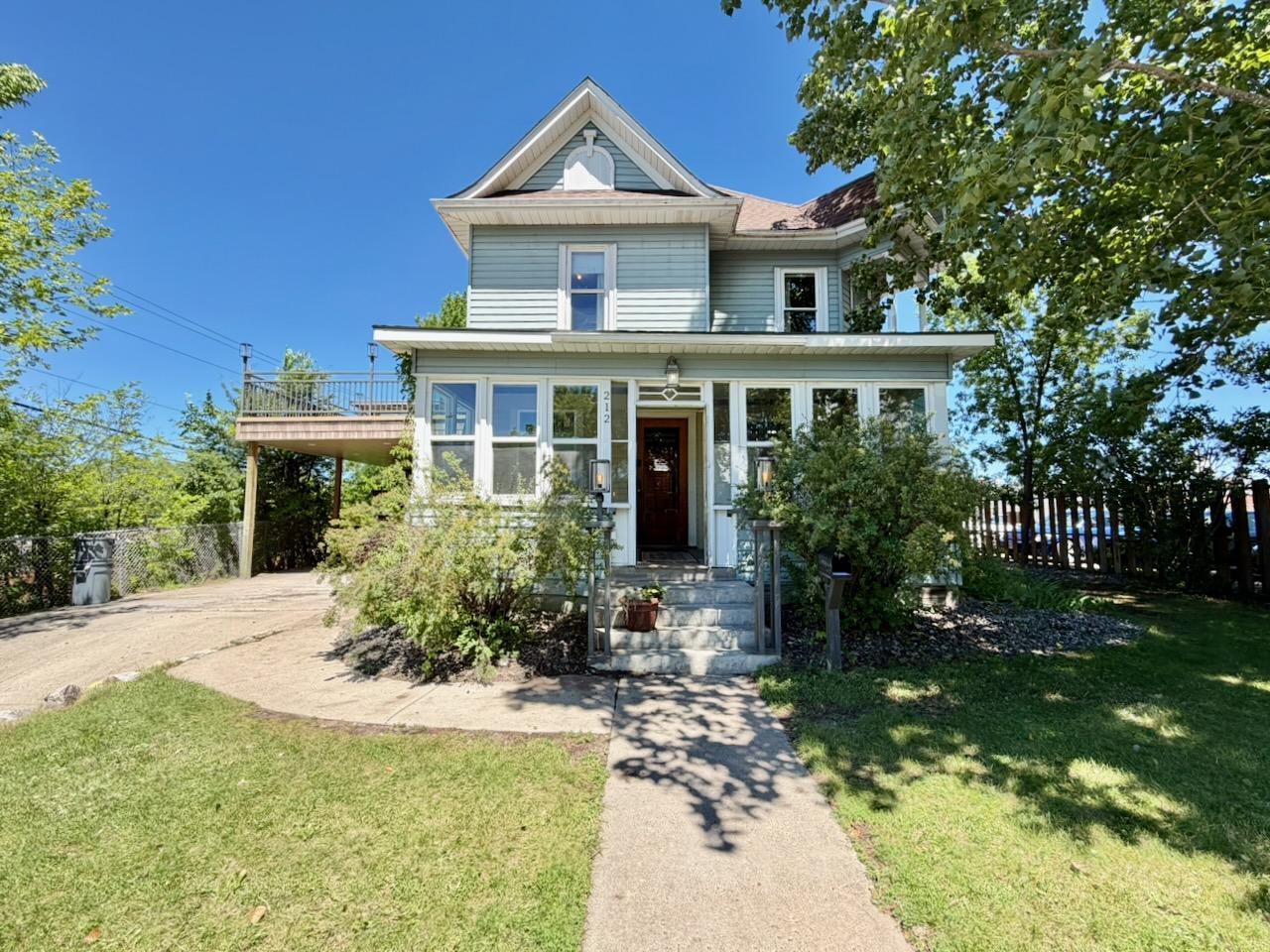 Residential 7102614
