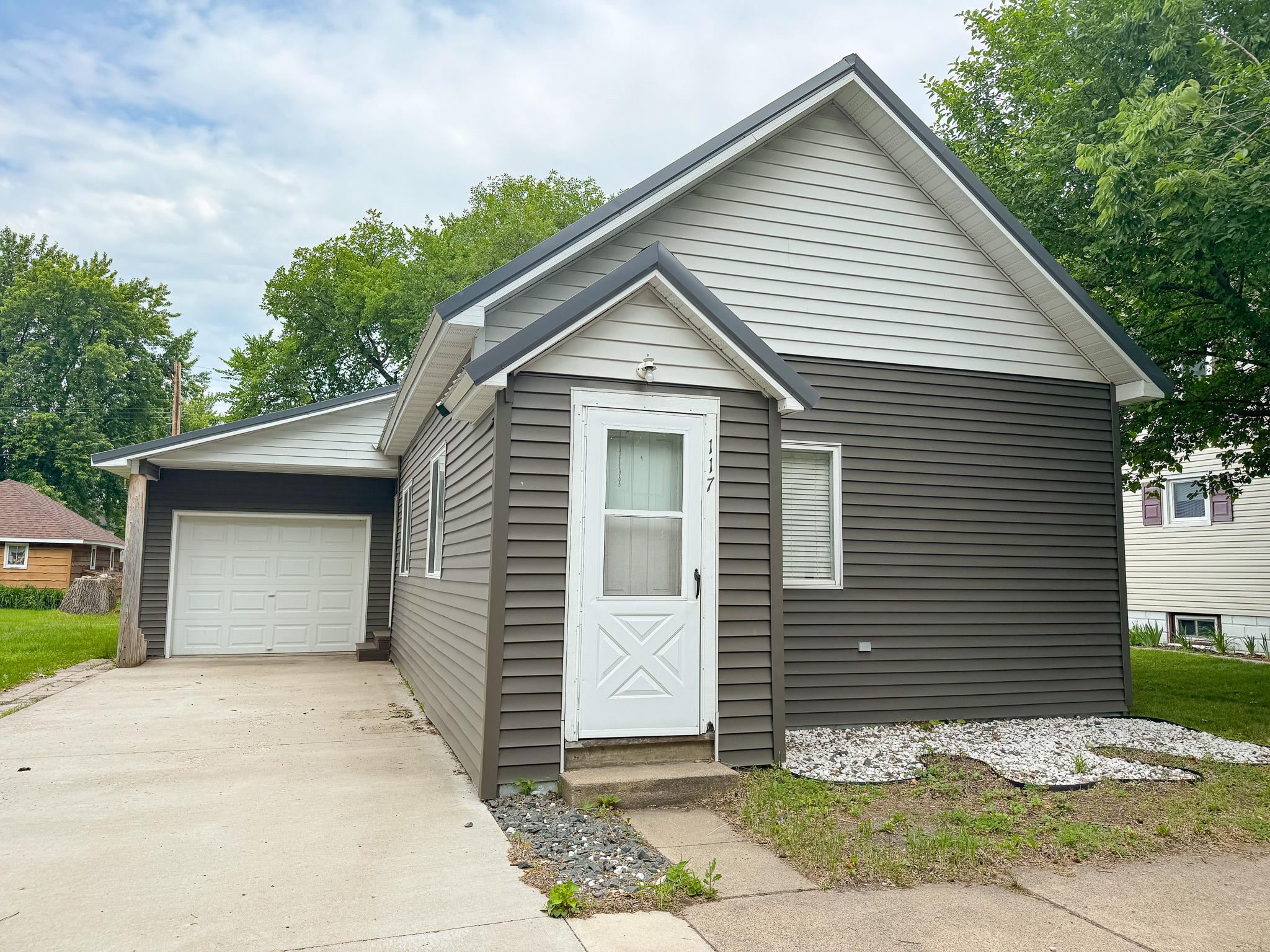 Residential 7103136