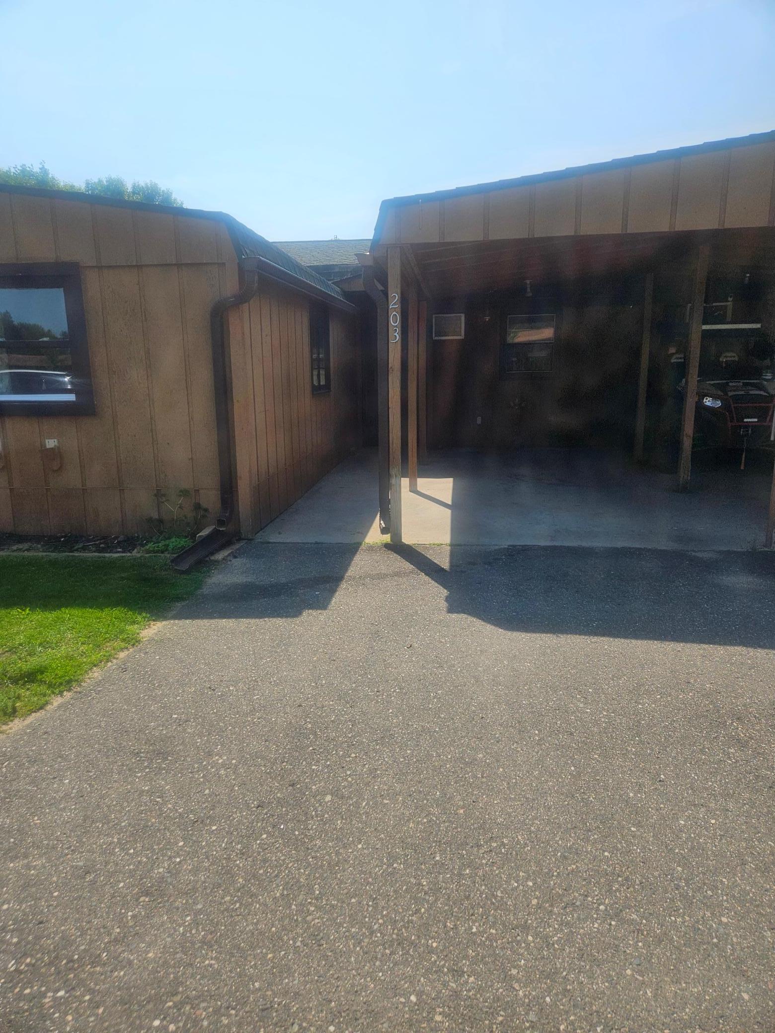 Residential 7103297