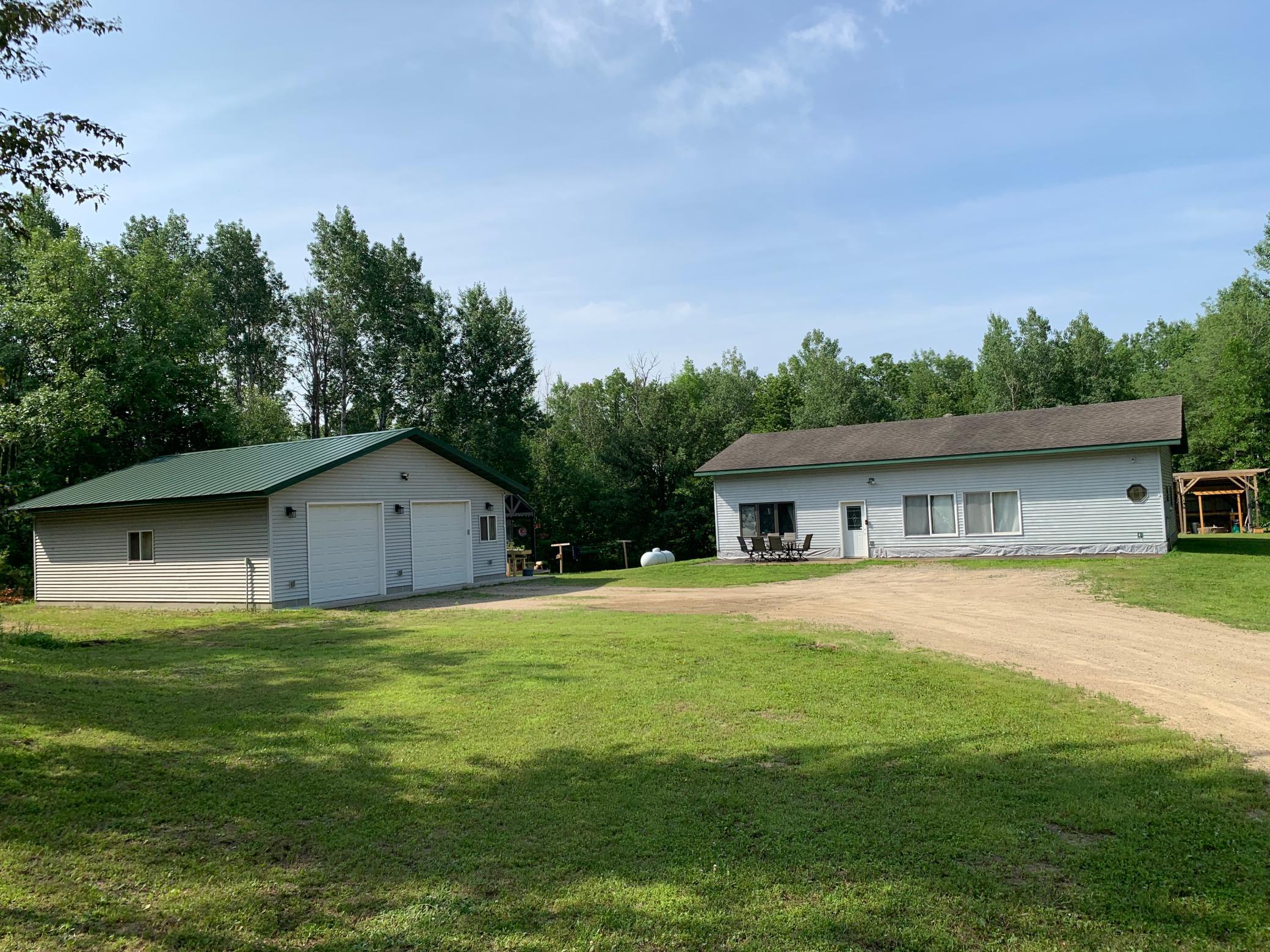 Residential 7103713