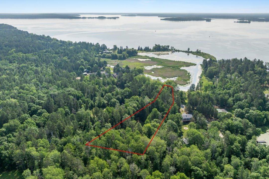 Lakelot 7103949