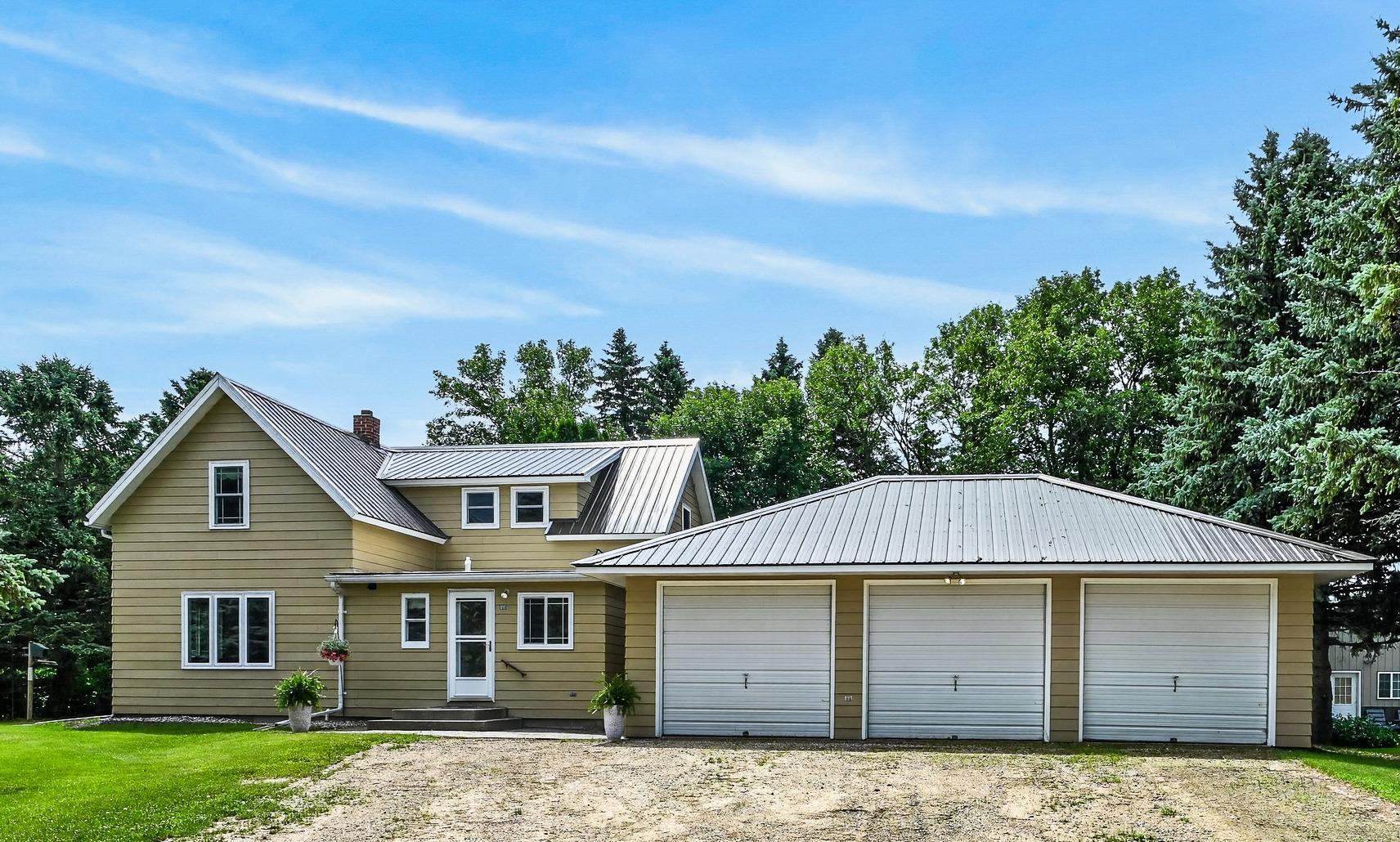 Residential 7104741