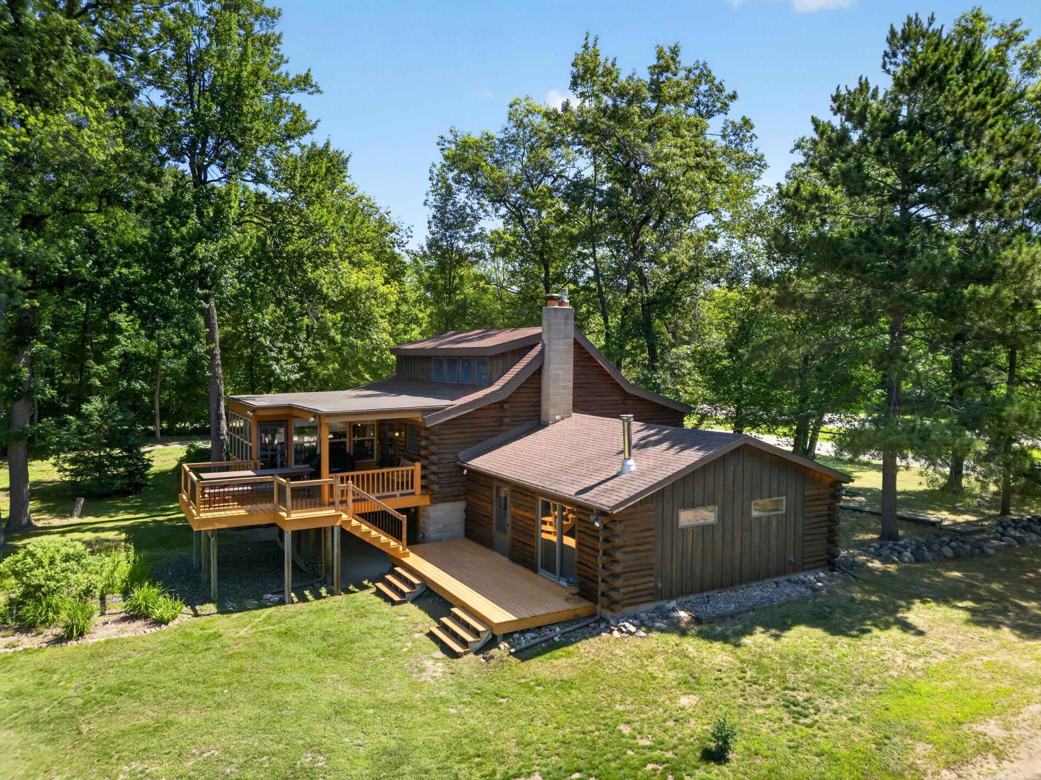 Lakehome 7106267