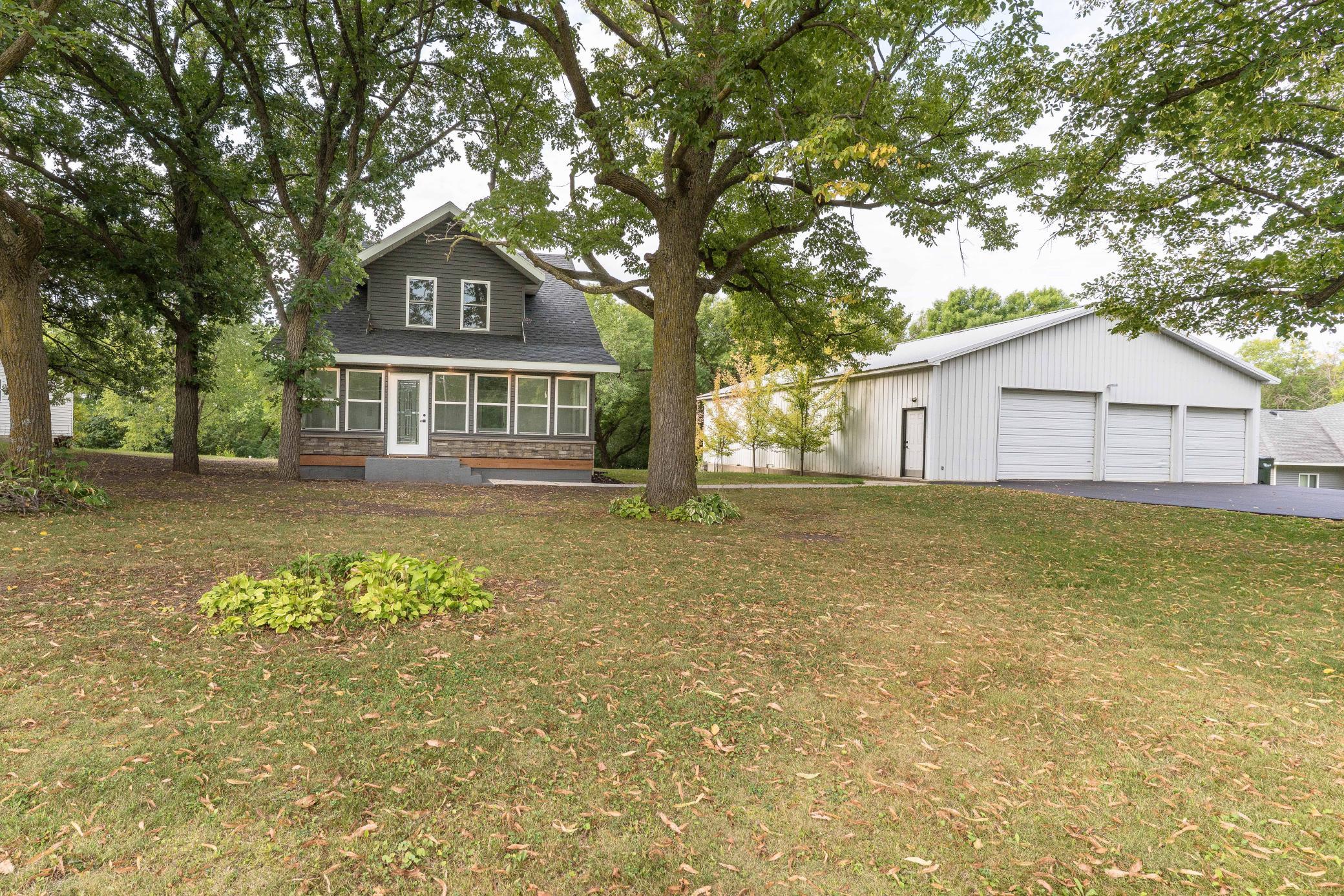 Residential 7106337
