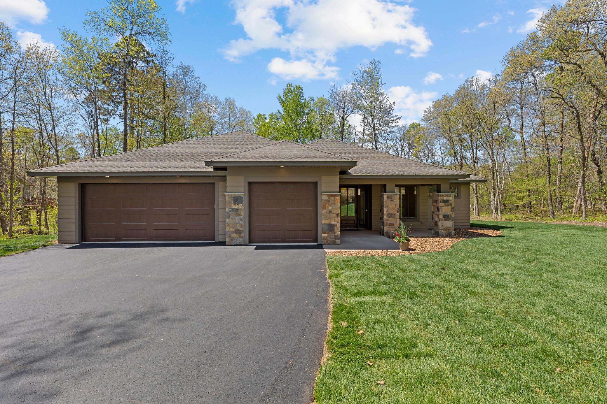Residential 7106661