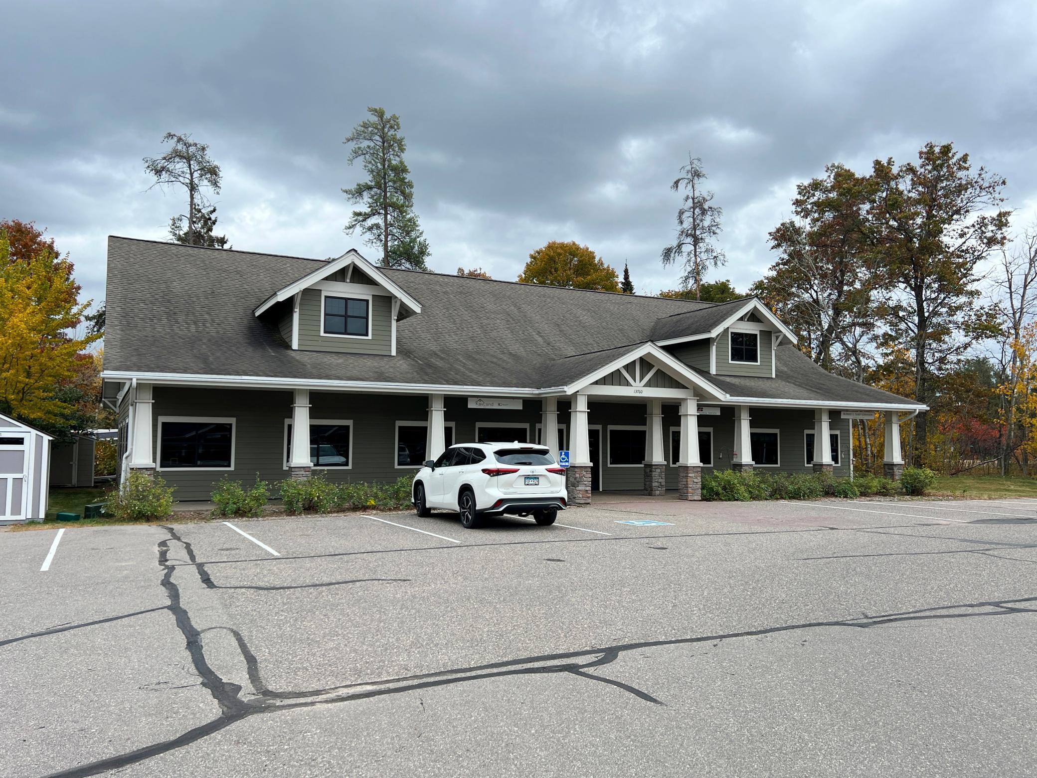 Commercial Lease 7107834