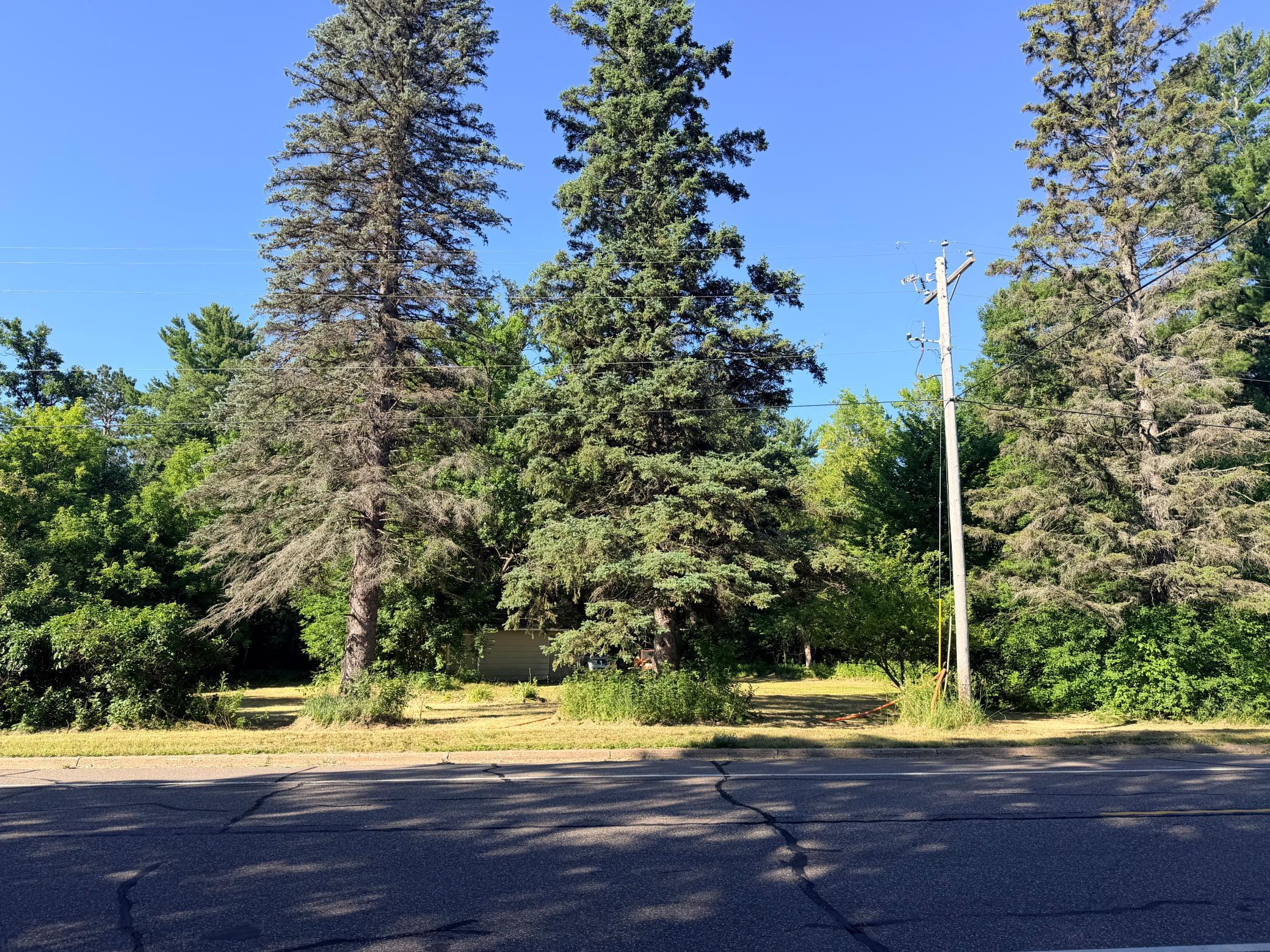 Land 7108494