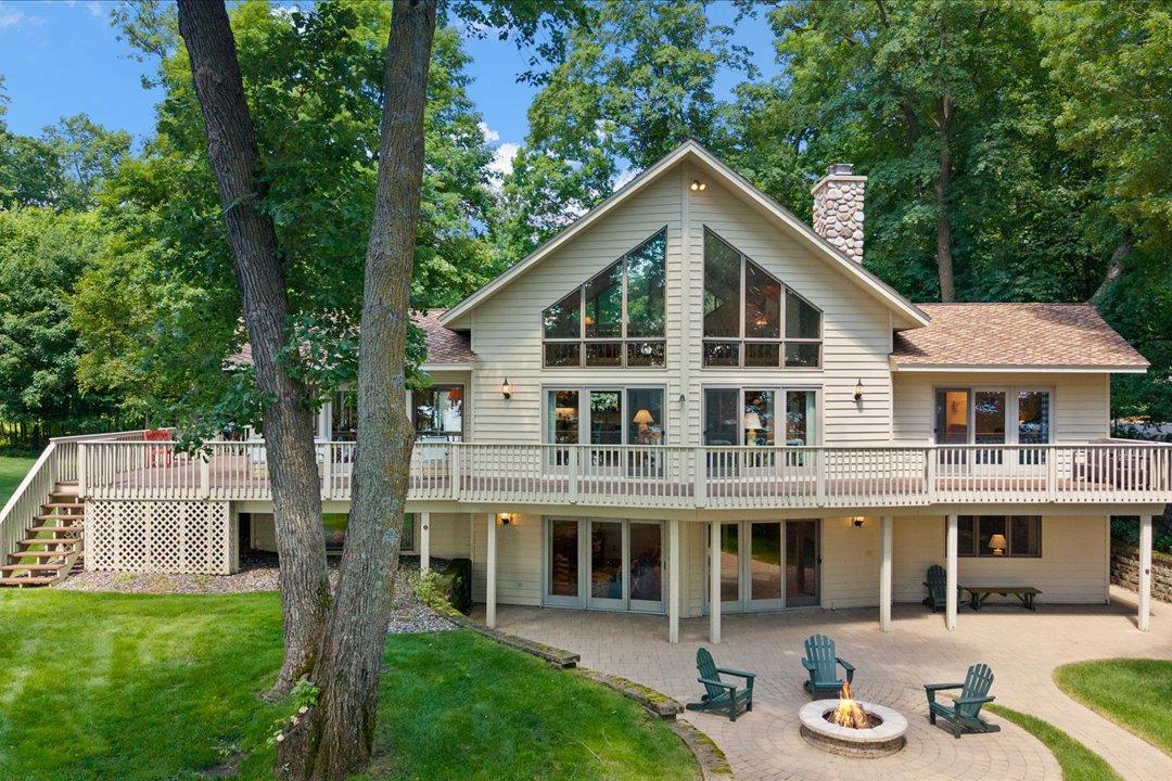 Lakehome 7109190