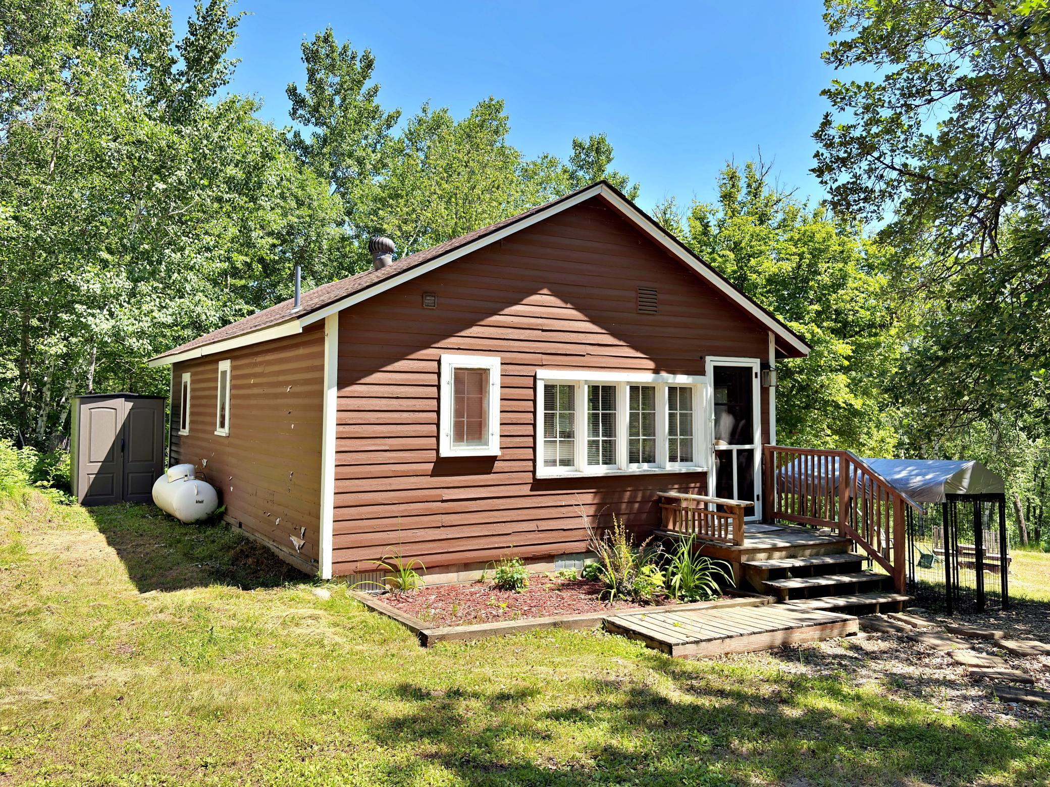 Lakehome 7109747