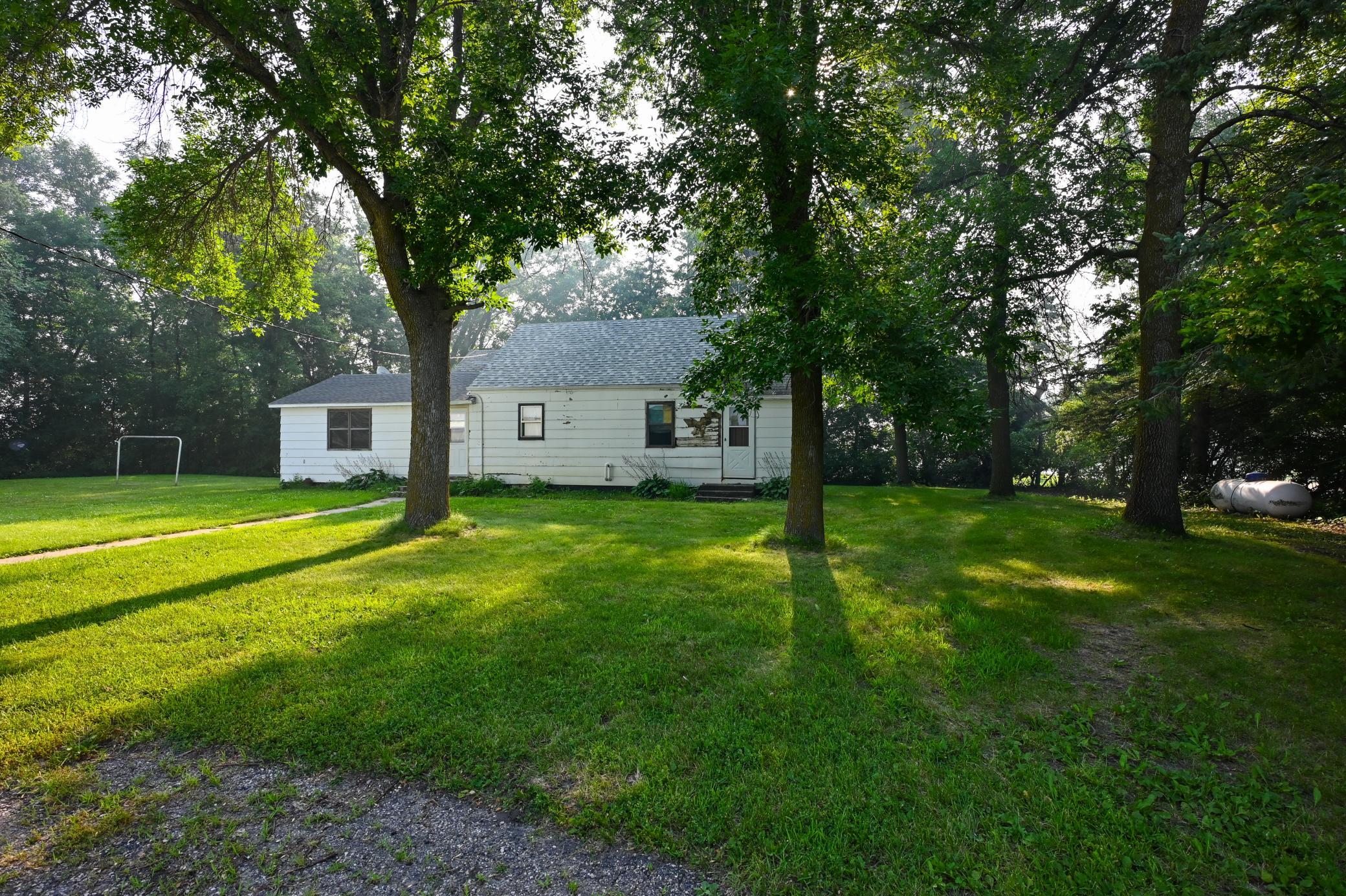 Residential 7110584