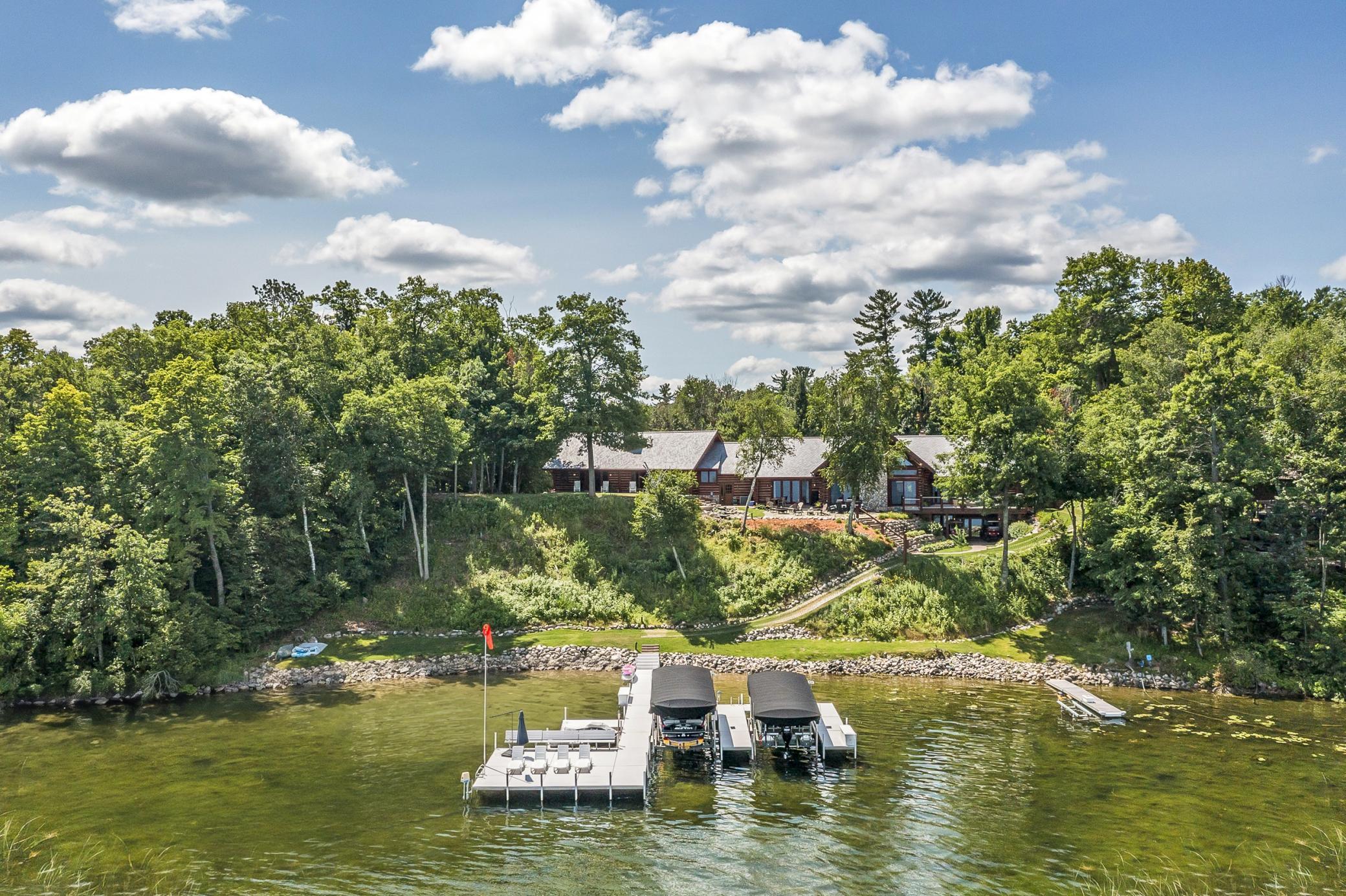 Lakehome 7111701