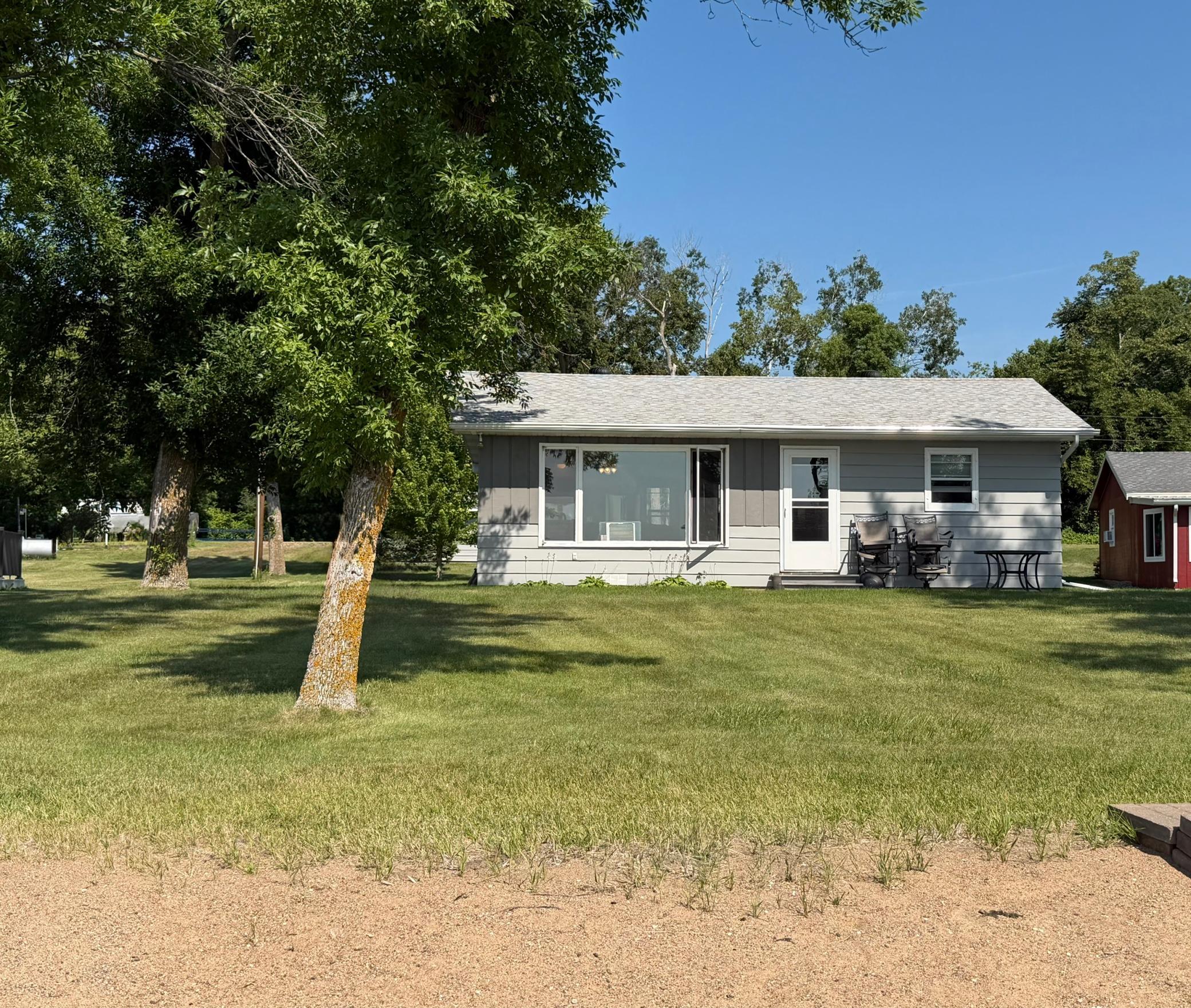 Lakehome 7112220