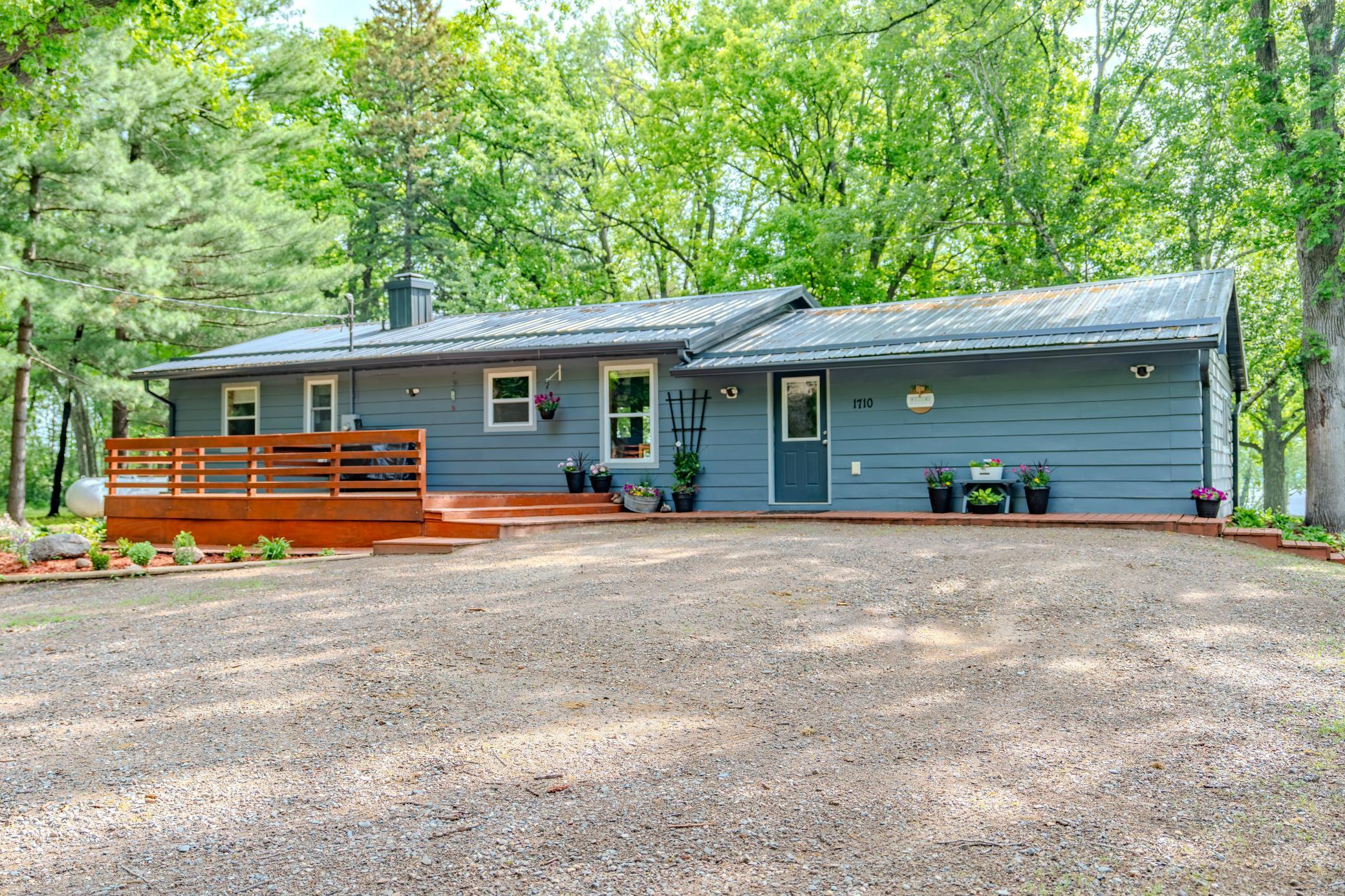 Lakehome 7113391