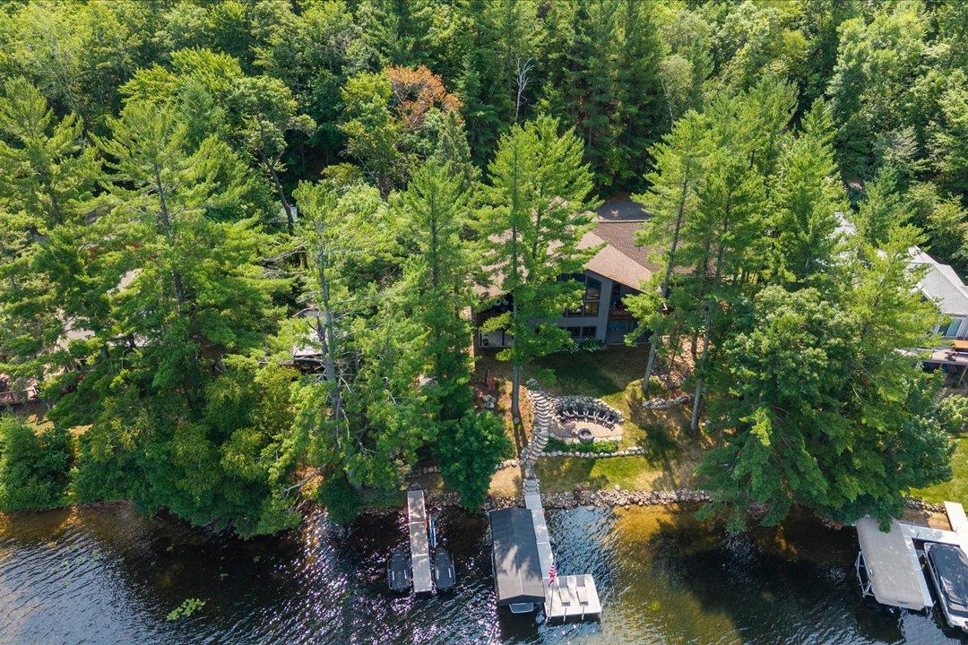Lakehome 7114559
