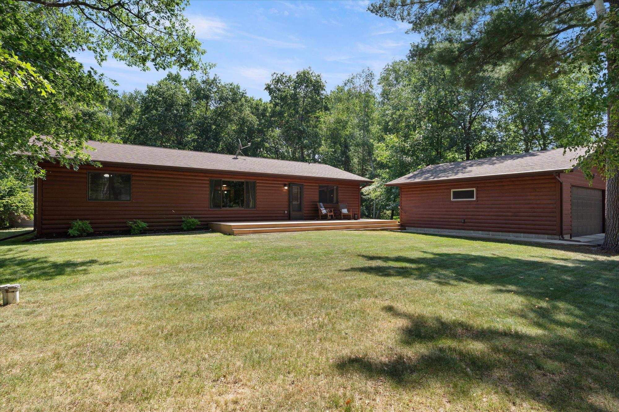 Lakehome 7114859