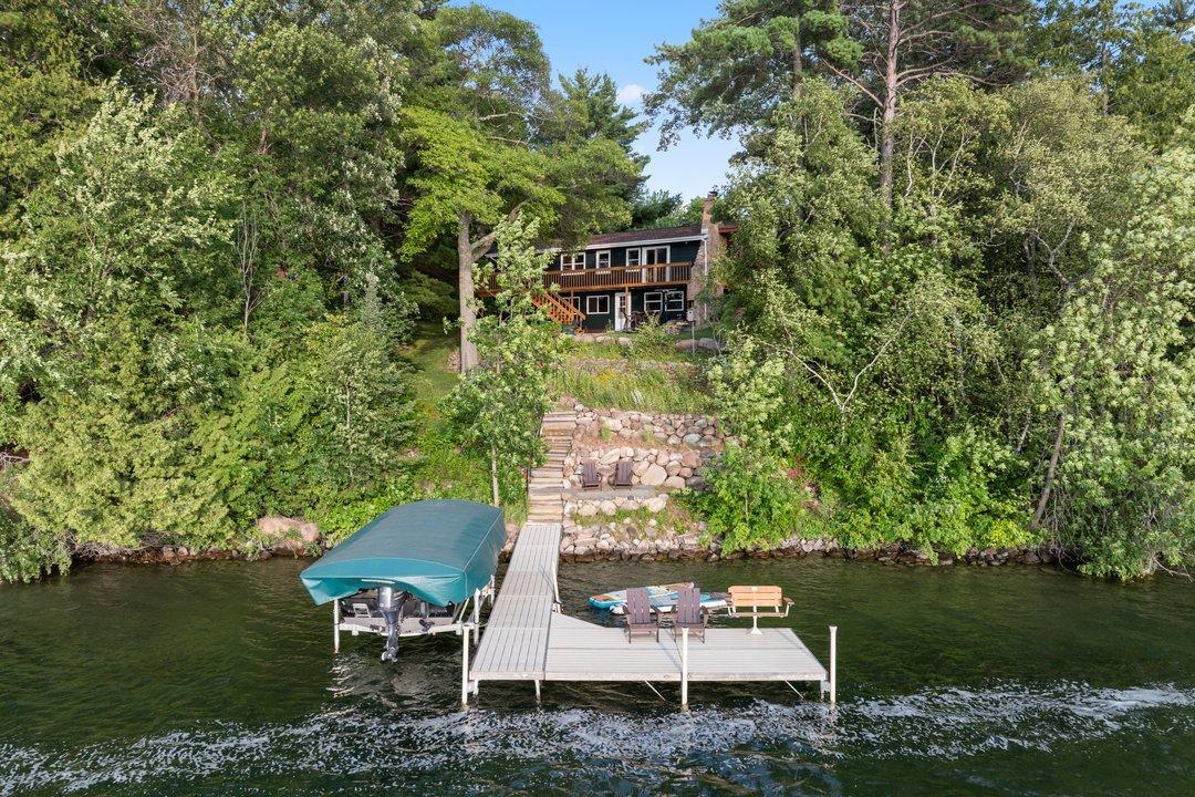 Lakehome 7114980