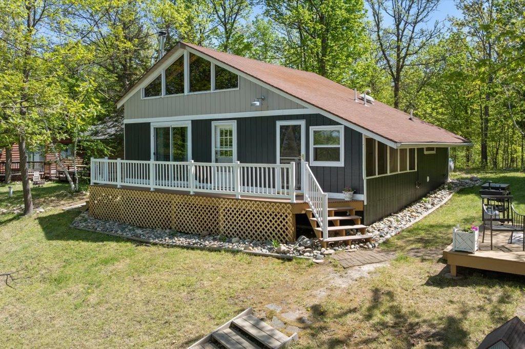 Lakehome 7115110