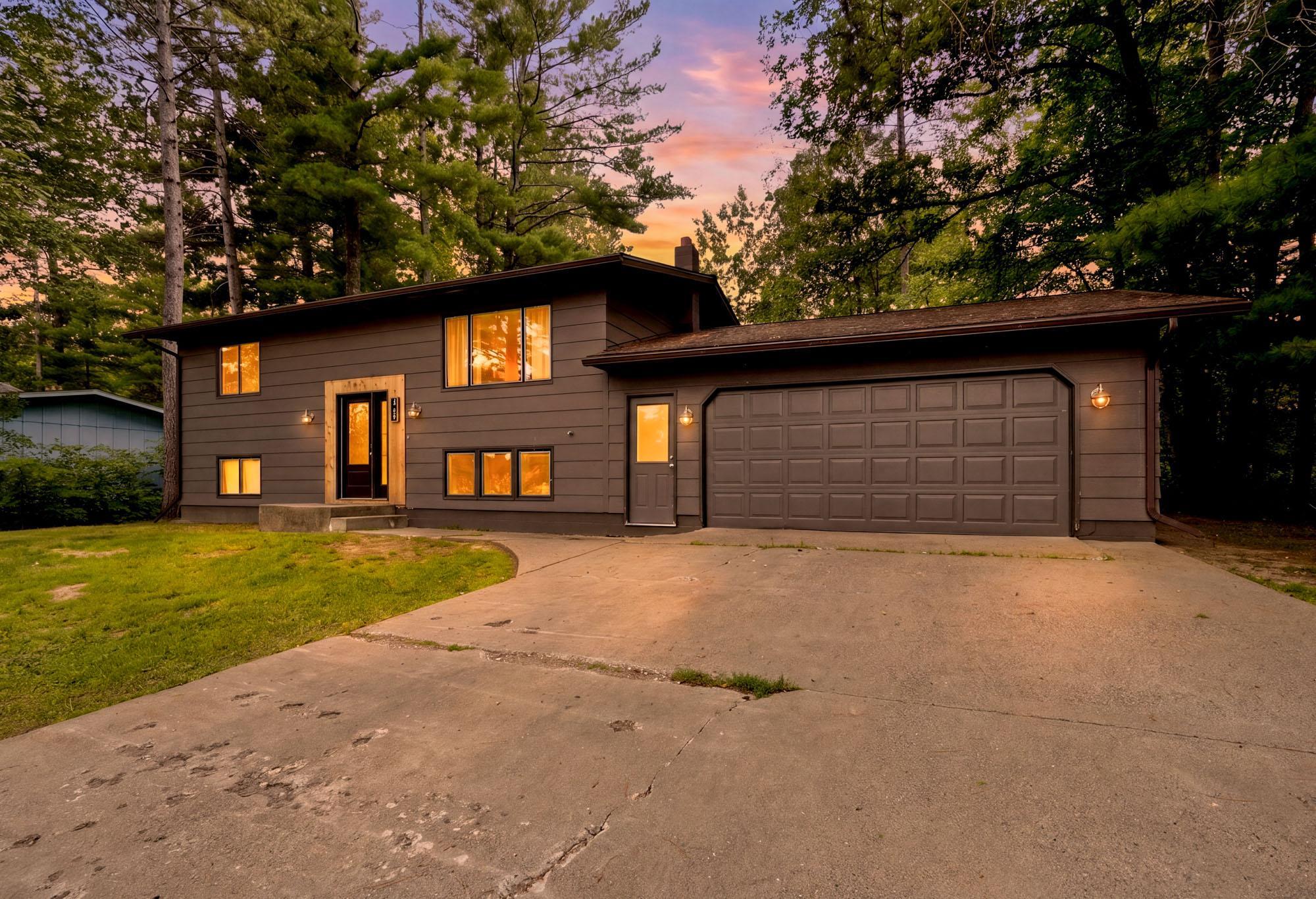 Residential 7115261