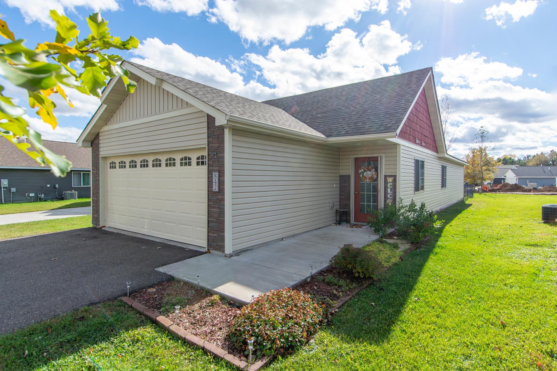 Residential 7115612