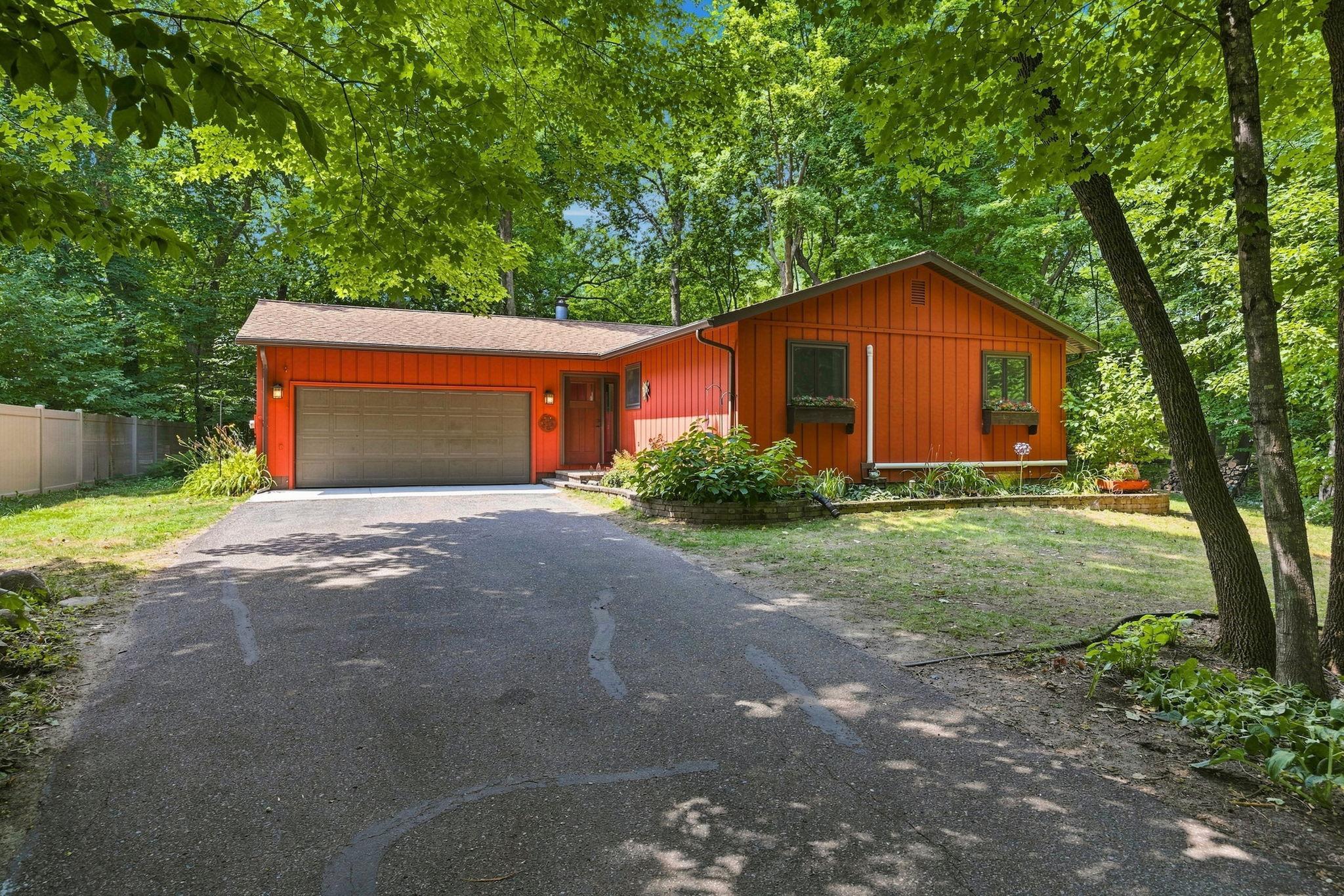 Residential 7115619