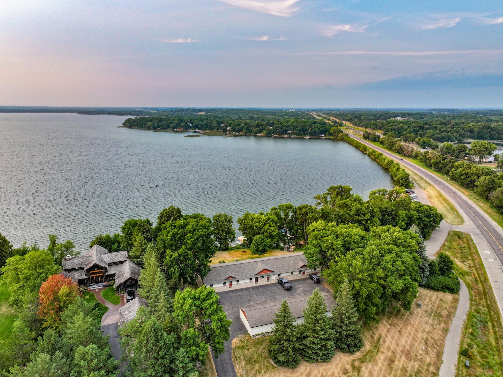 Lakehome 7117343