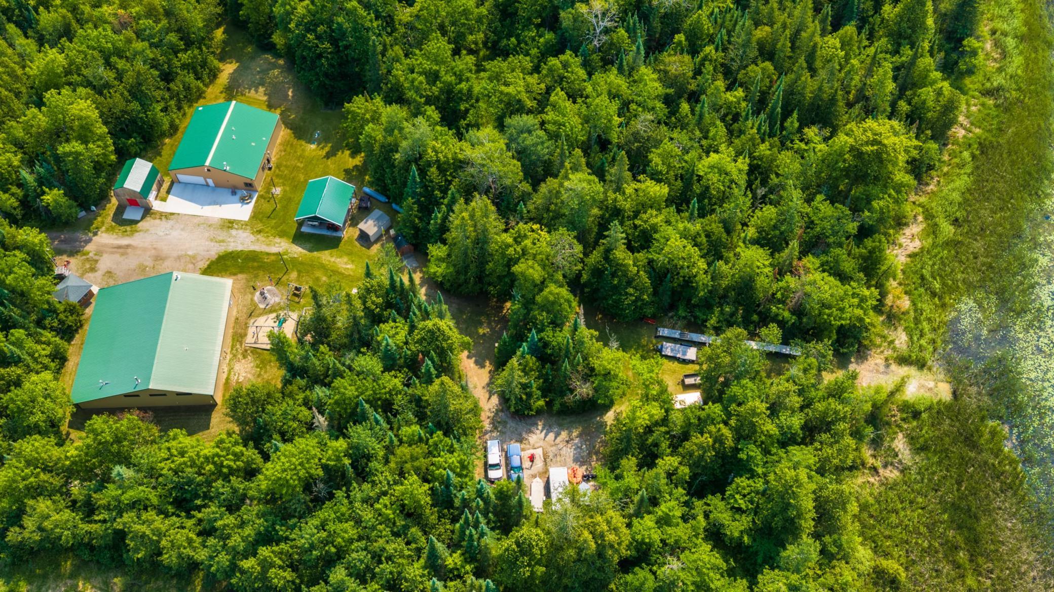 Lakehome 7117428