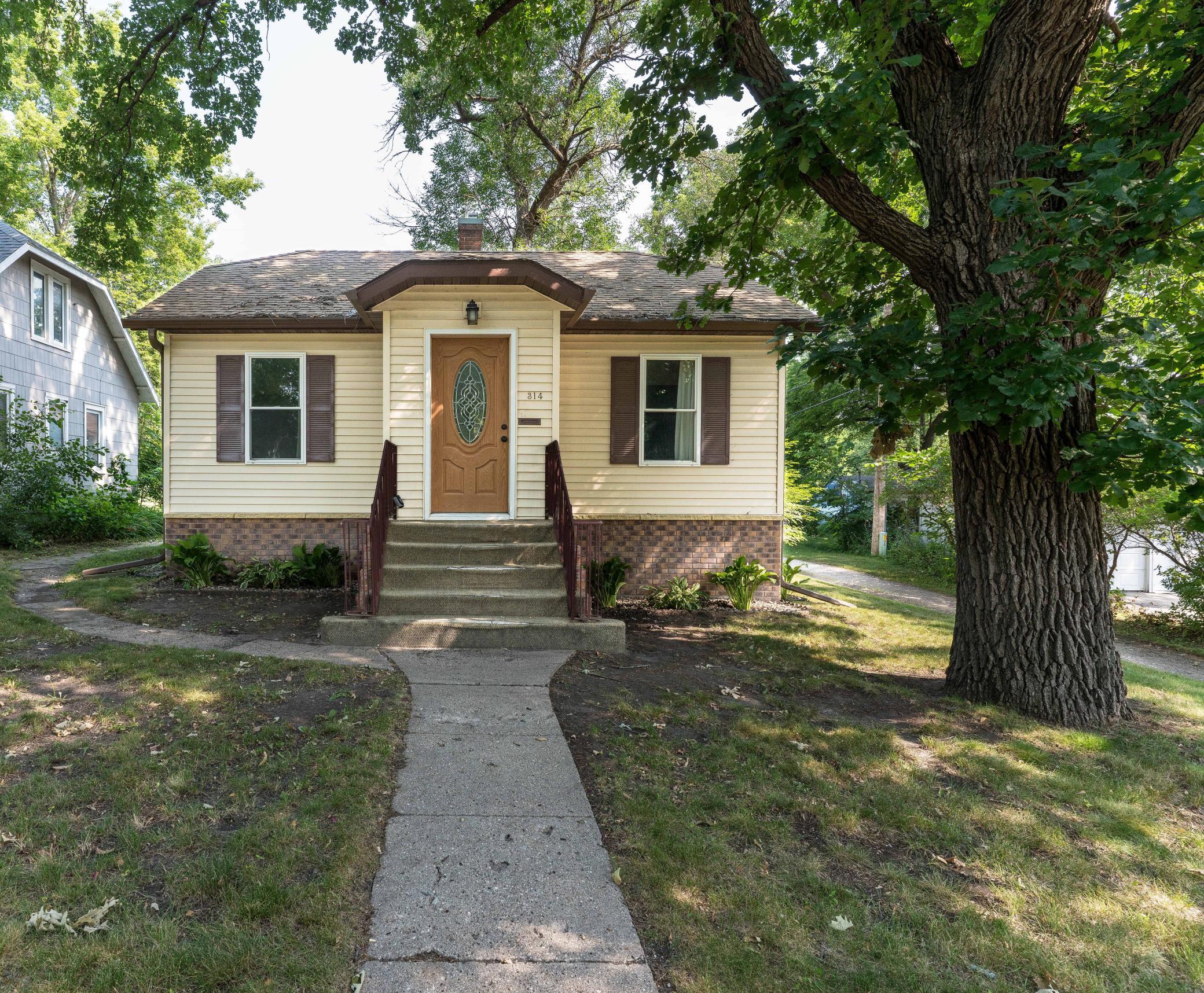 Residential 7117723
