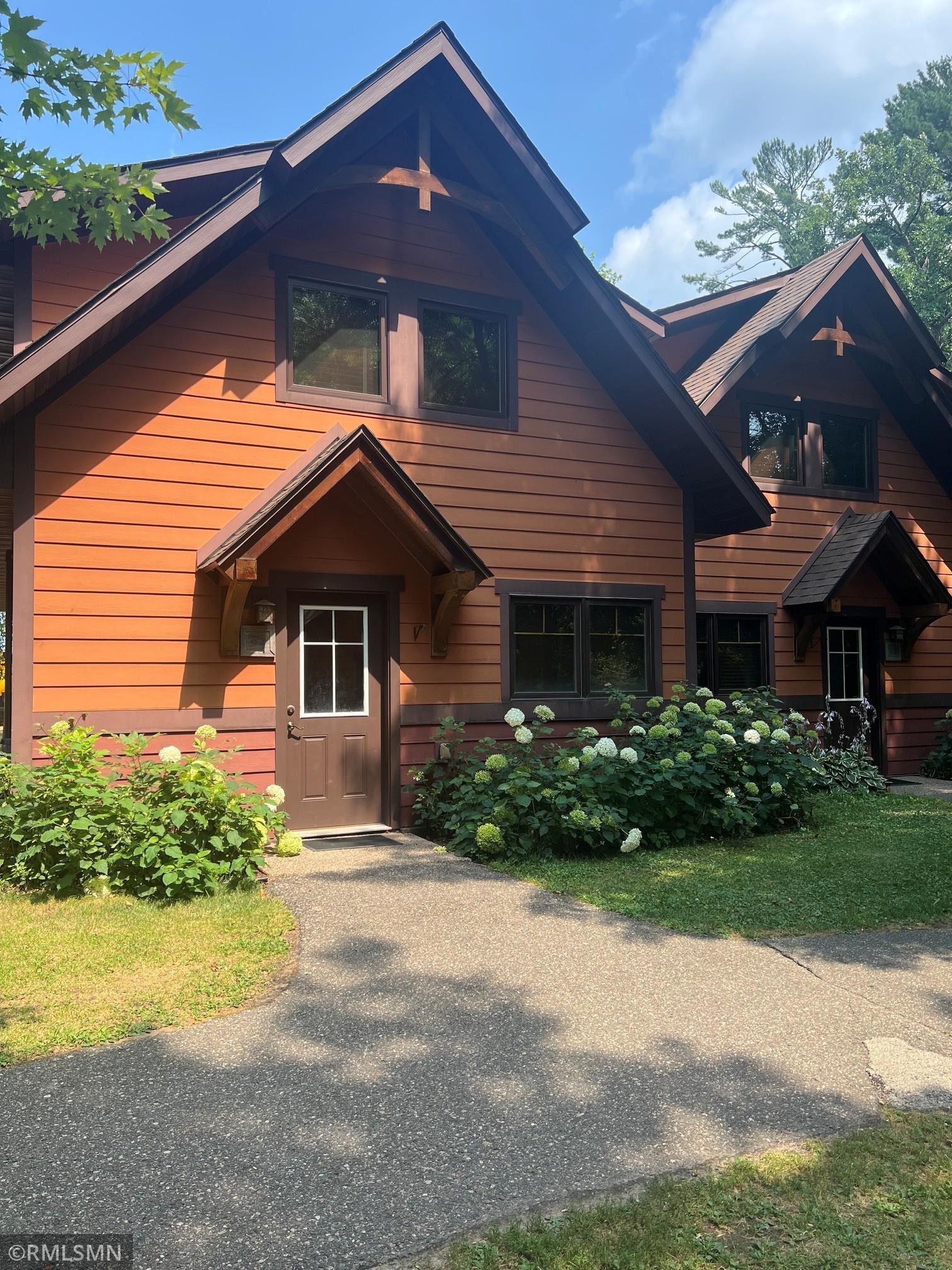 Lakehome 7117808