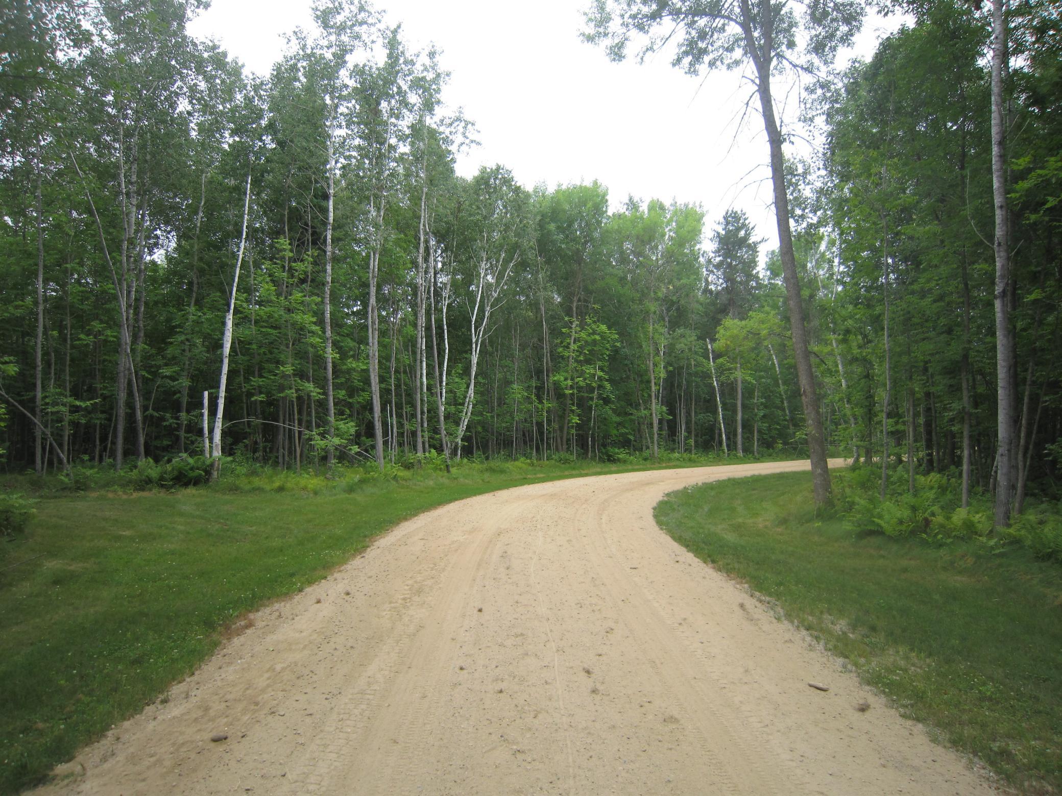 Land 7119024